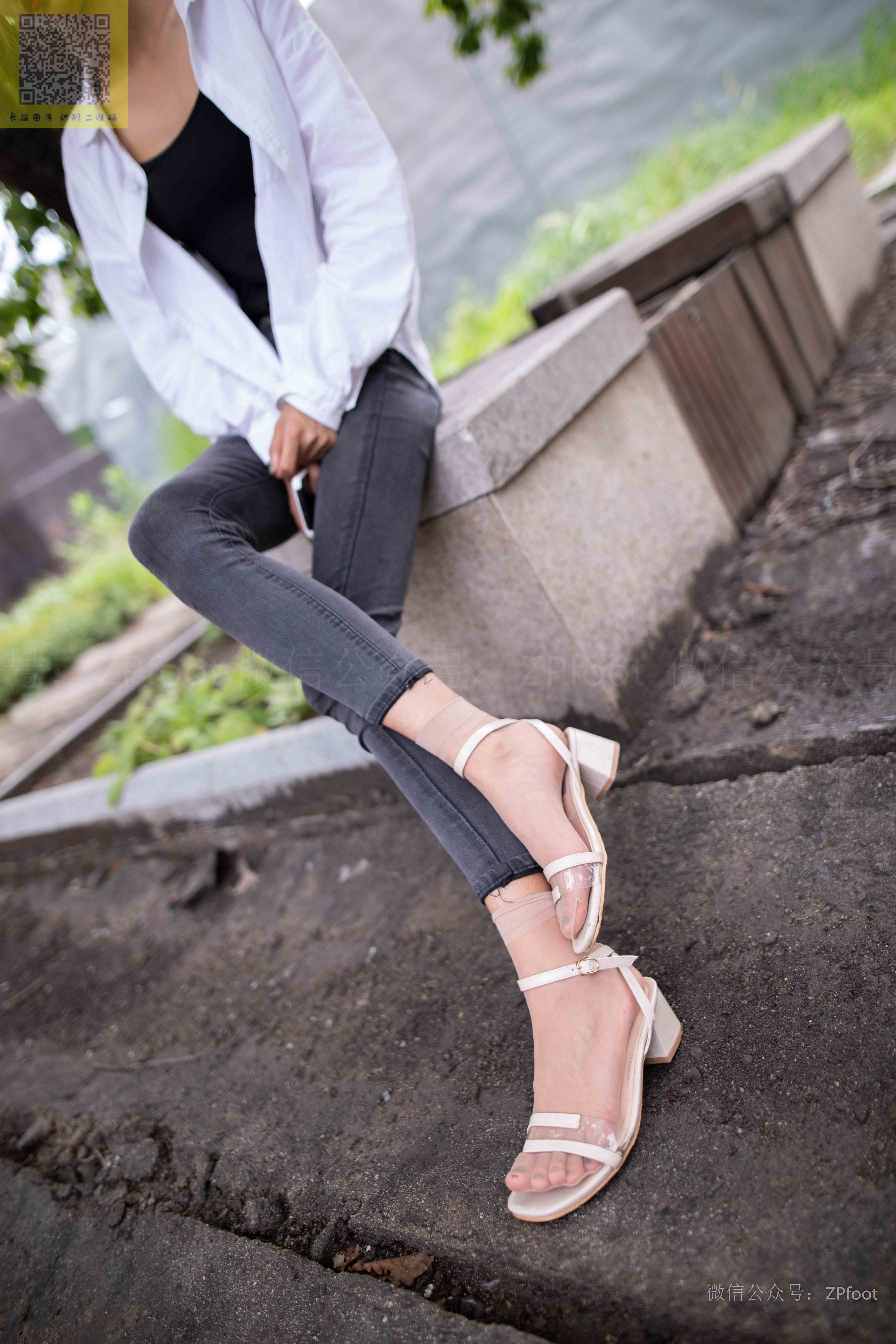 China Beauty Legs and feet 1326