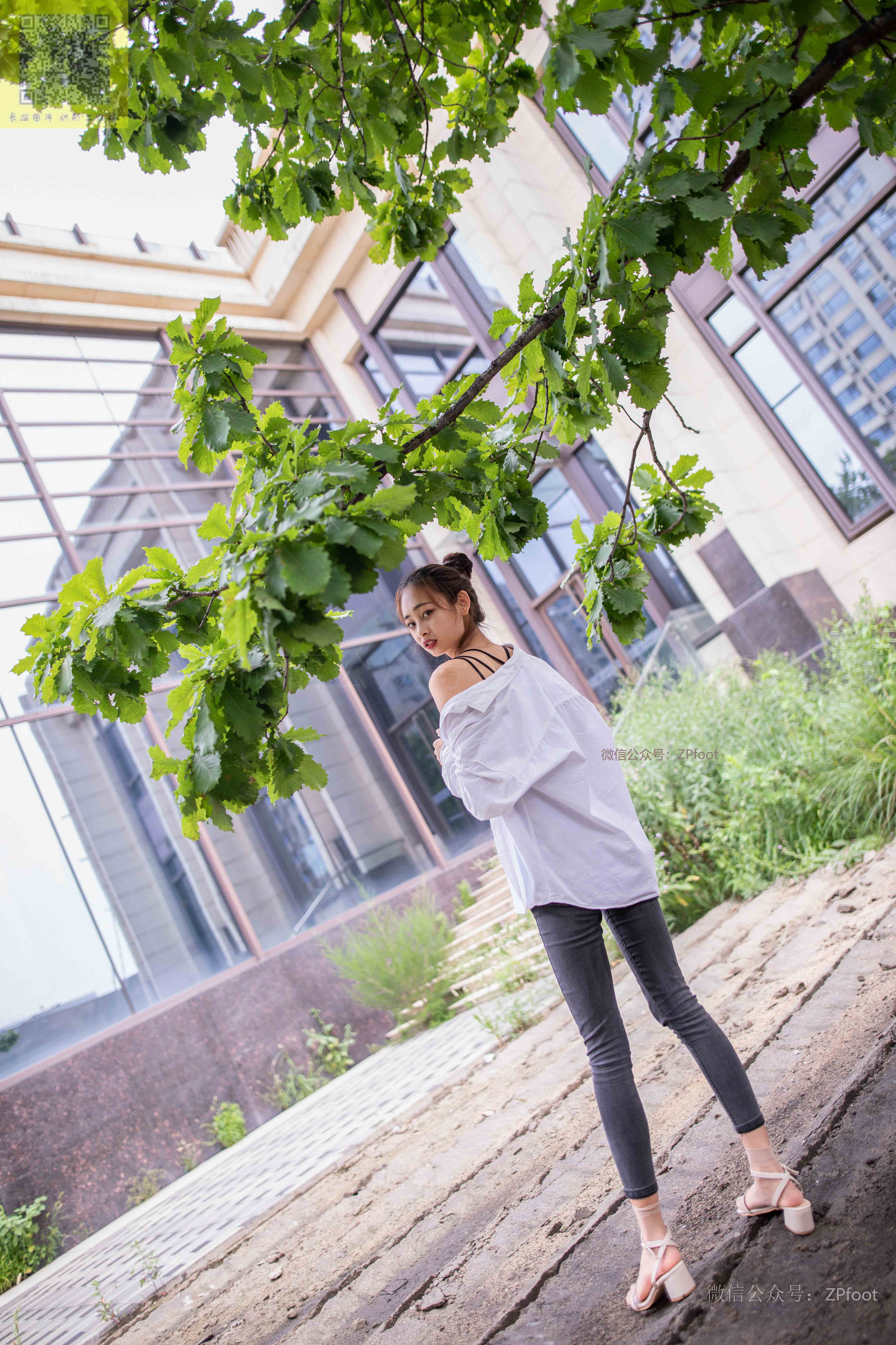 China Beauty Legs and feet 1326