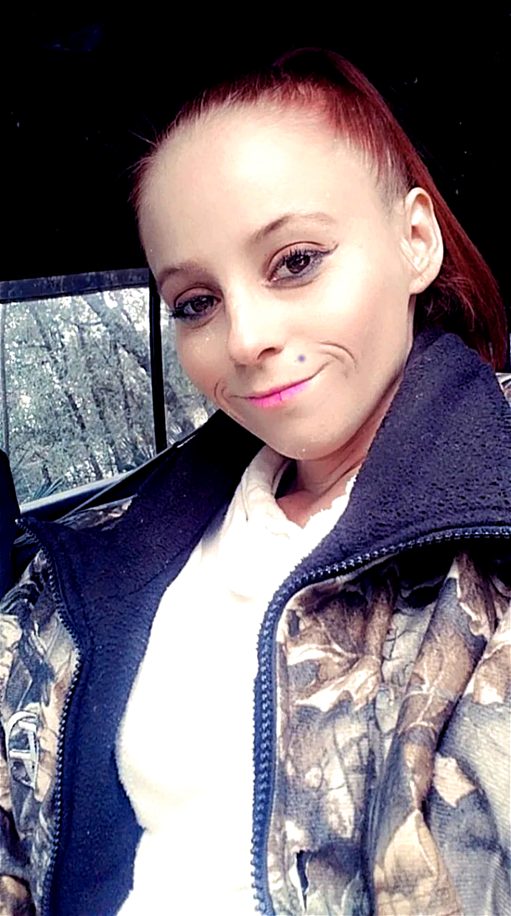 Alyssa Hart - old Photo