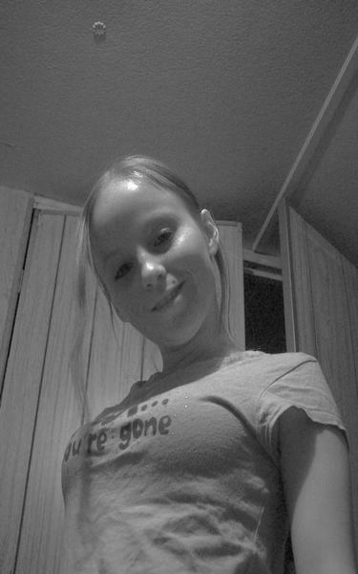 Alyssa Hart - old Photo