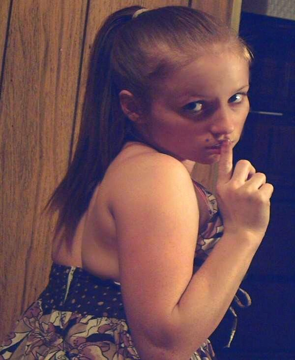 Alyssa Hart - old Photo