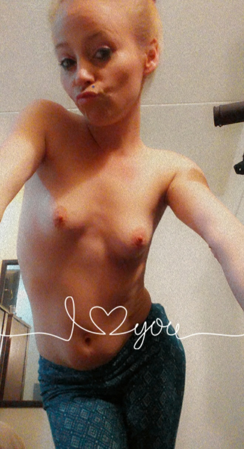 Alyssa Hart - old Photo