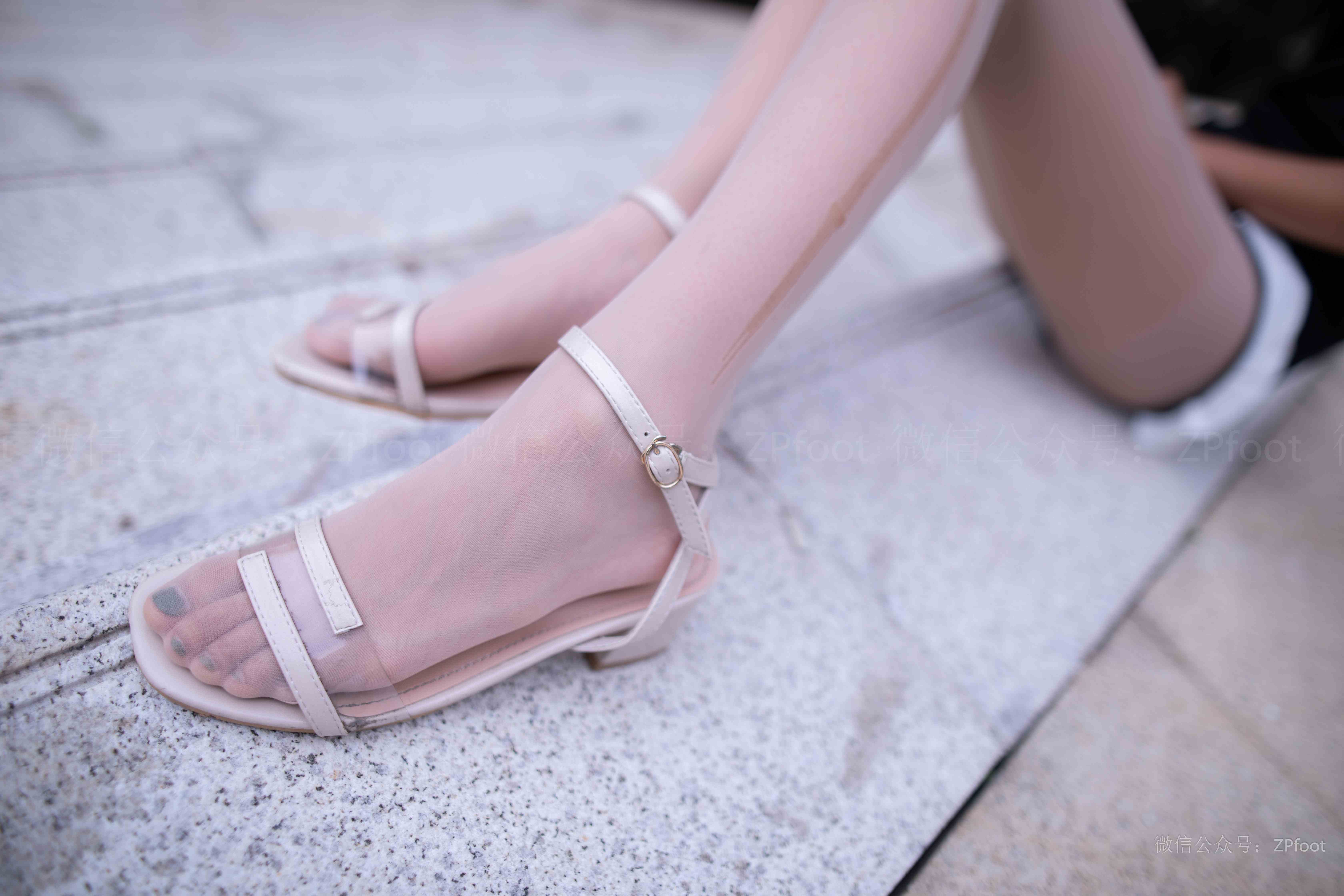 China Beauty Legs and feet 1331