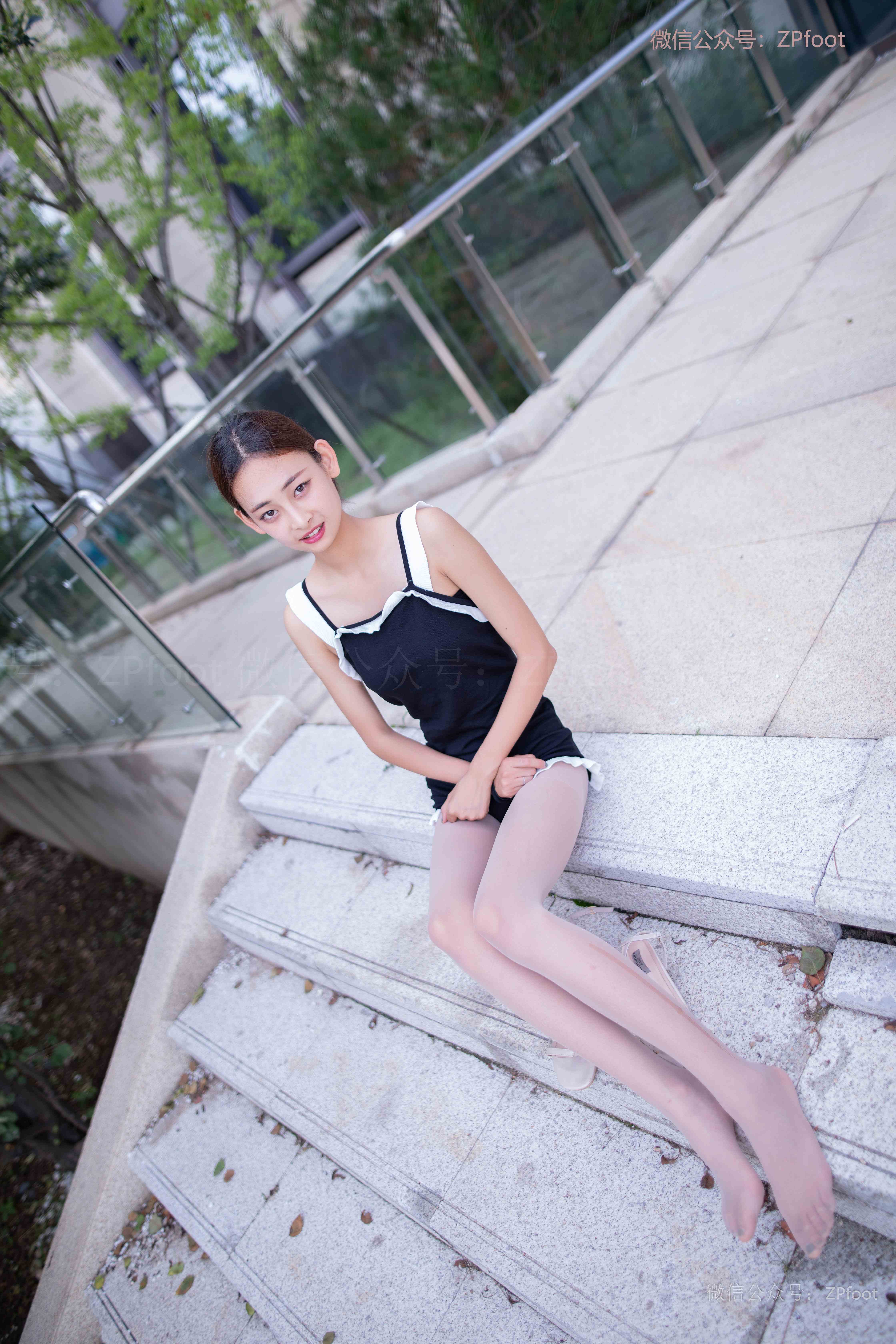 China Beauty Legs and feet 1331