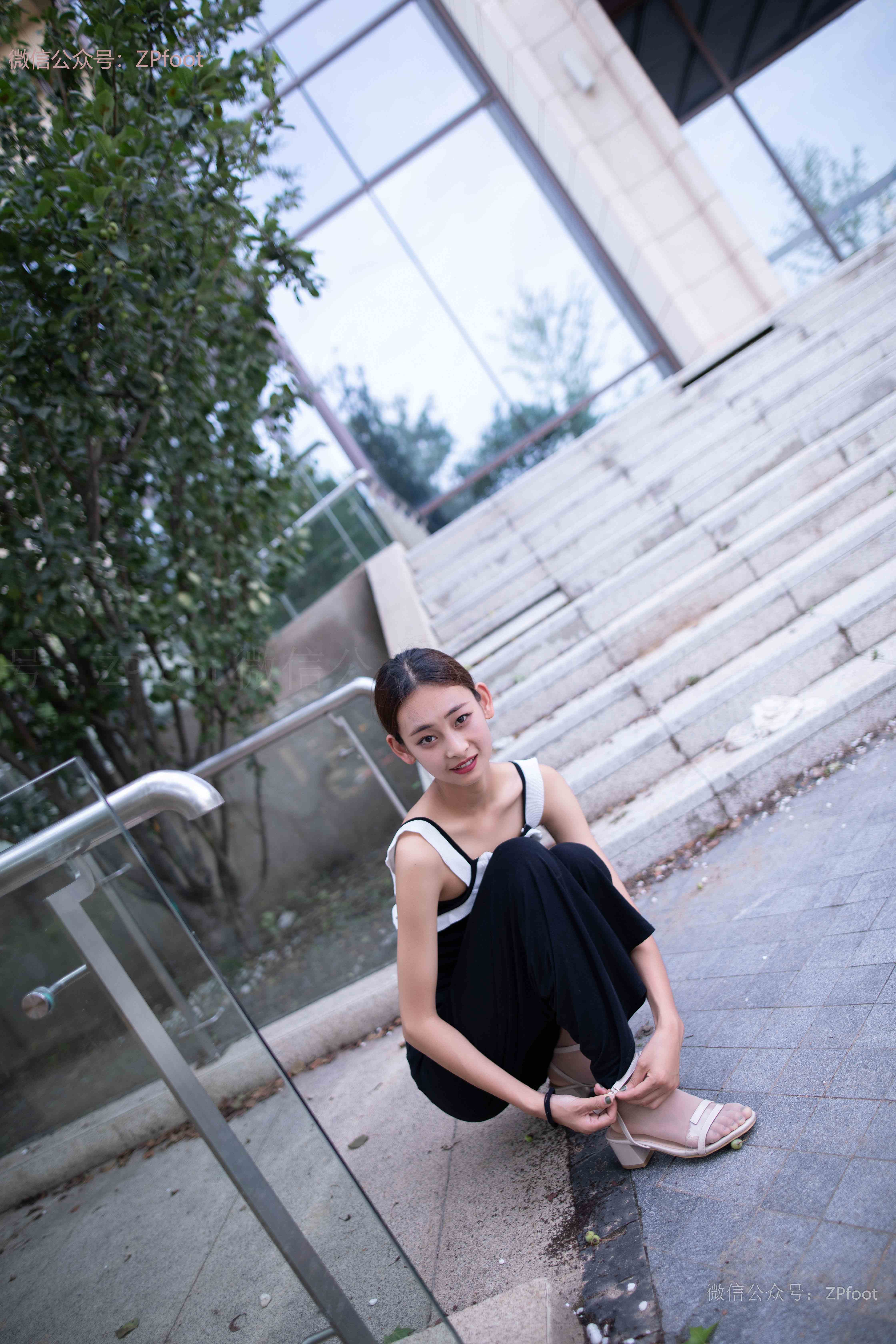 China Beauty Legs and feet 1331