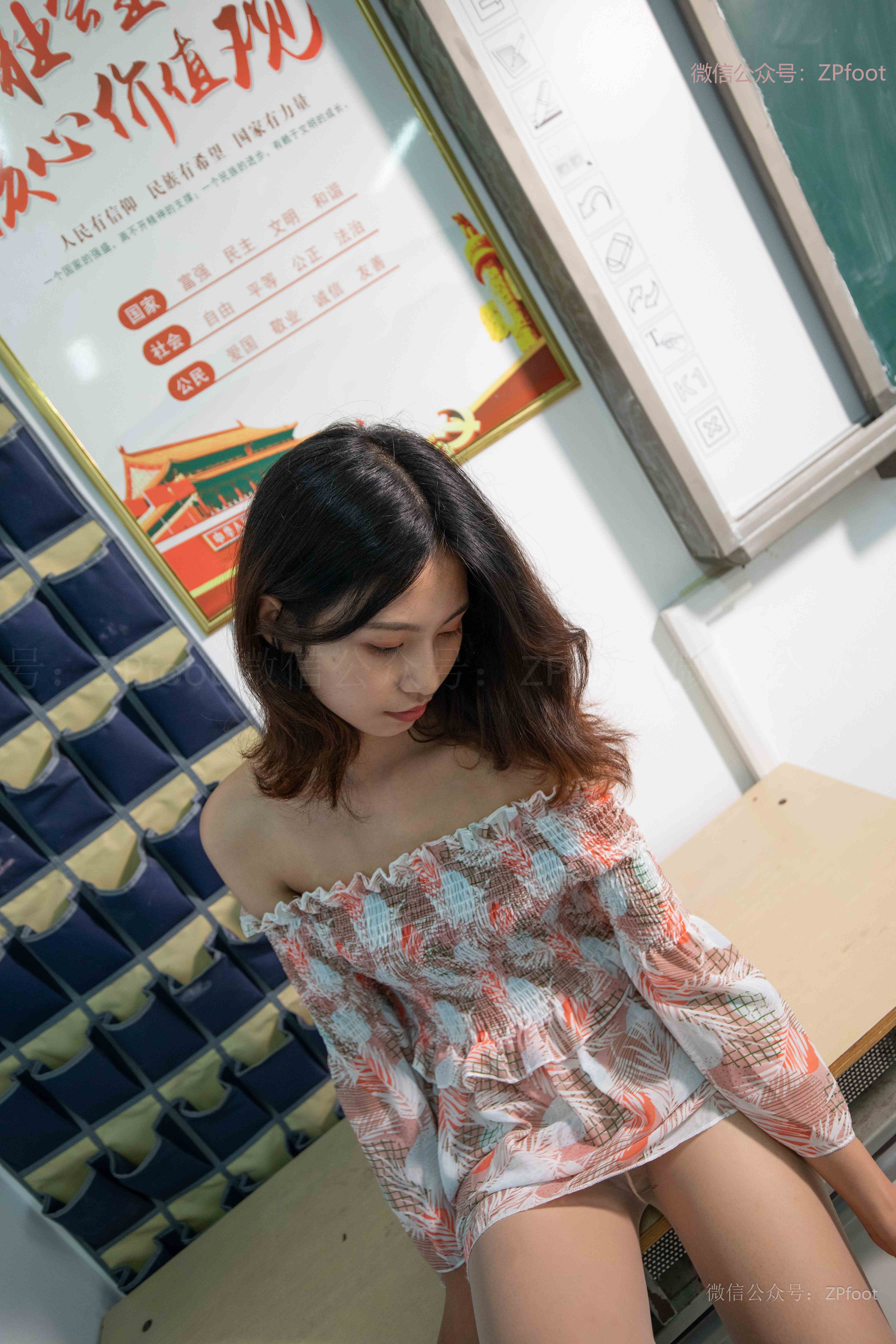 China Beauty Legs and feet 1332