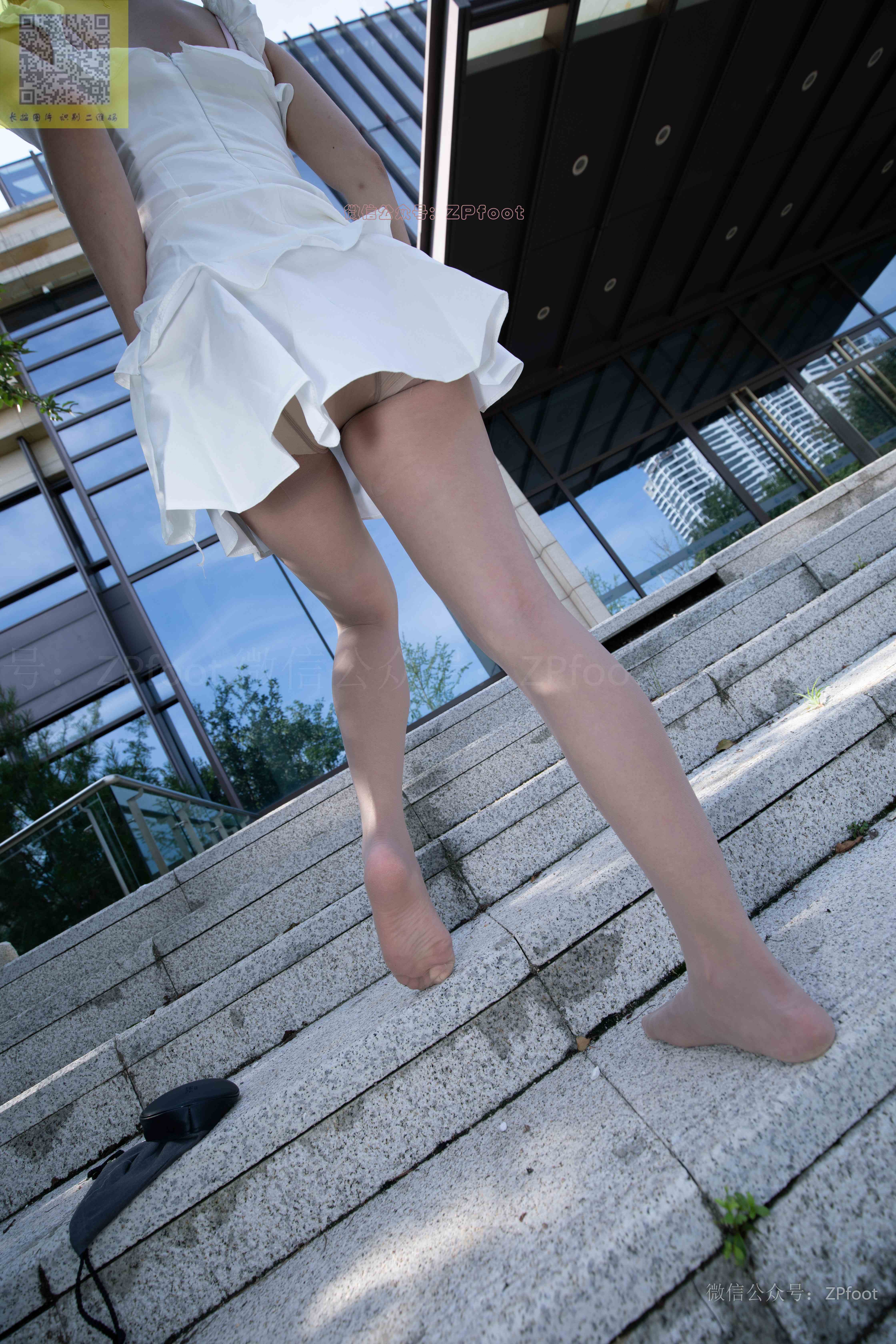 China Beauty Legs and feet 1334