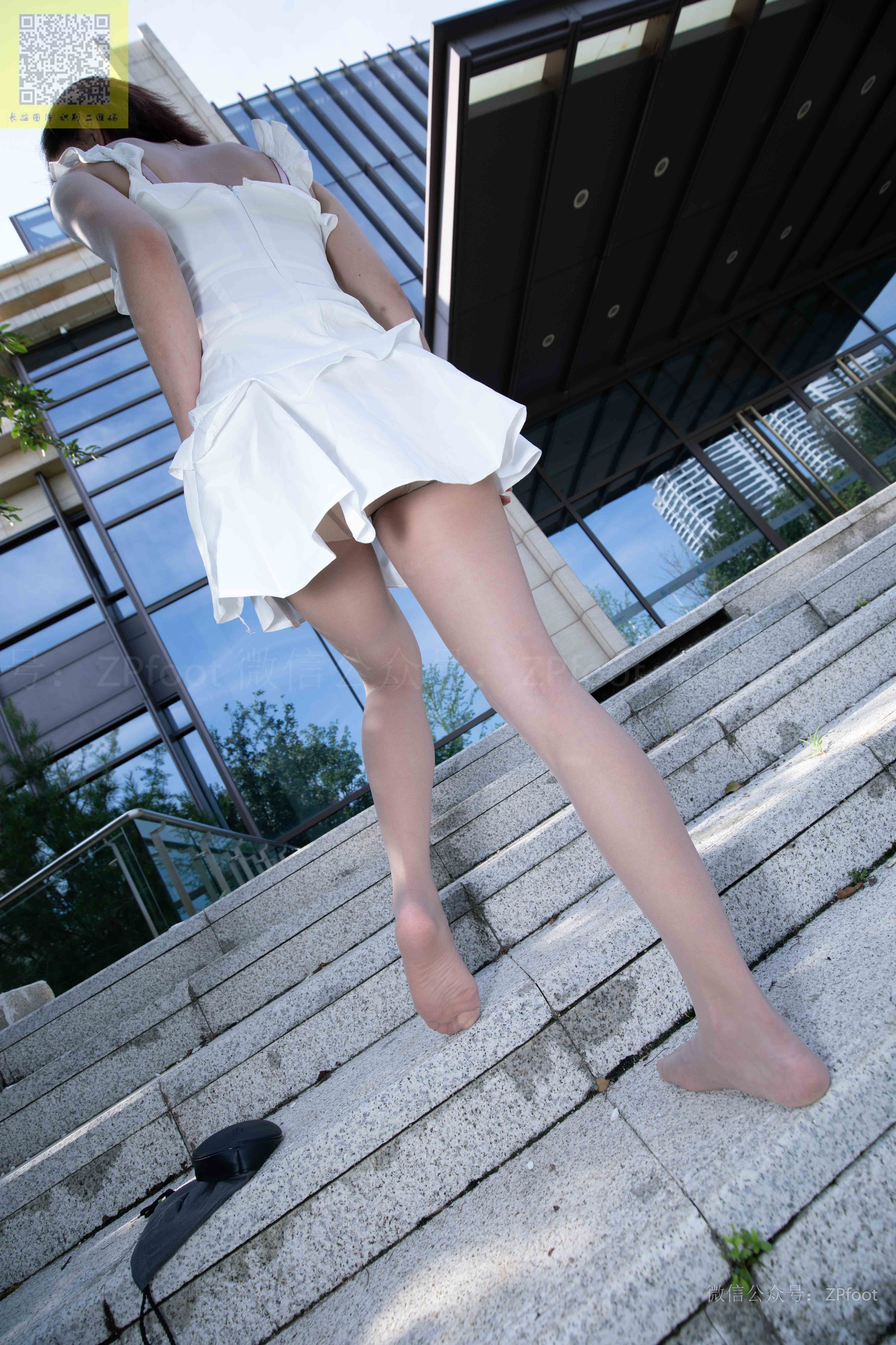 China Beauty Legs and feet 1334