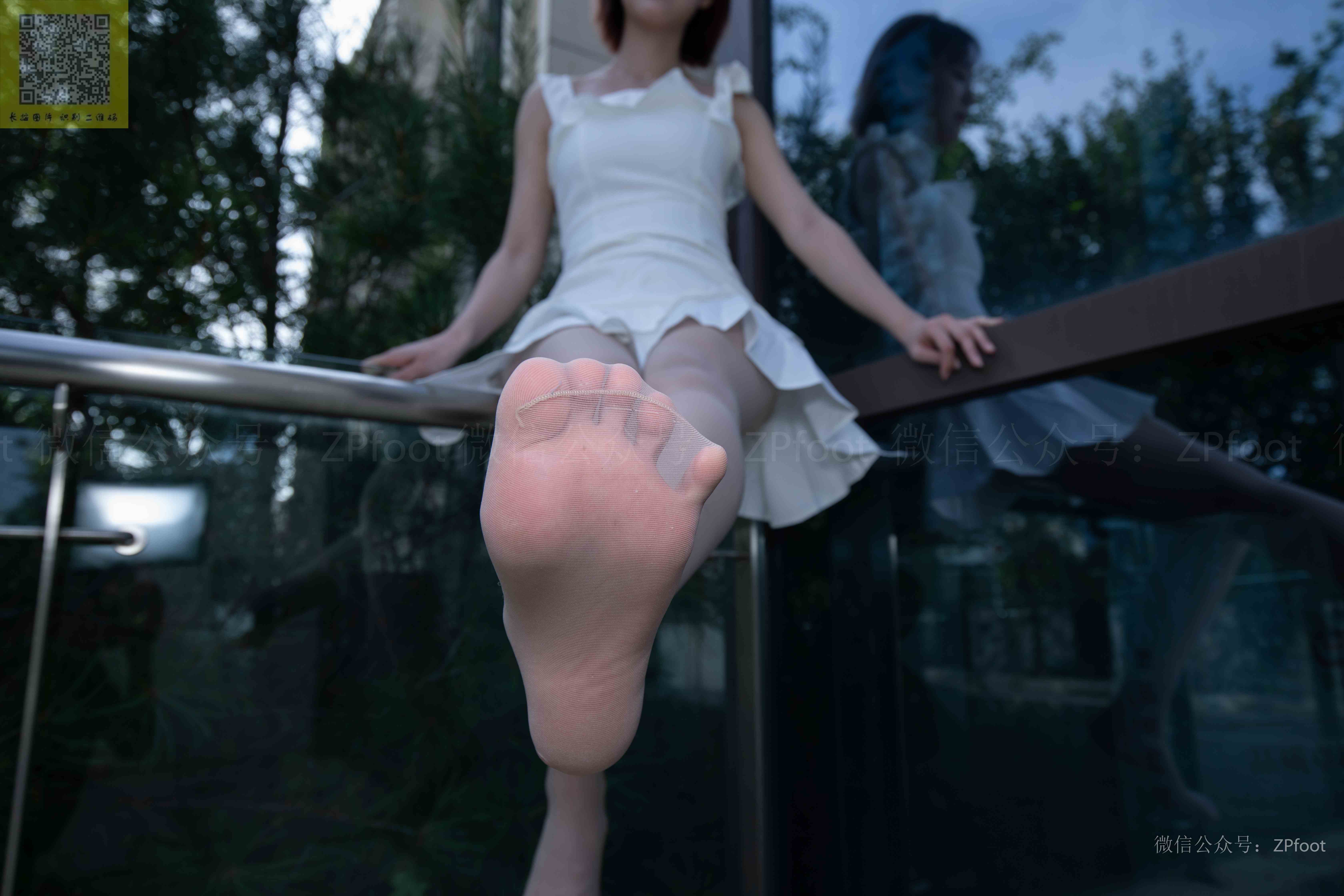 China Beauty Legs and feet 1334