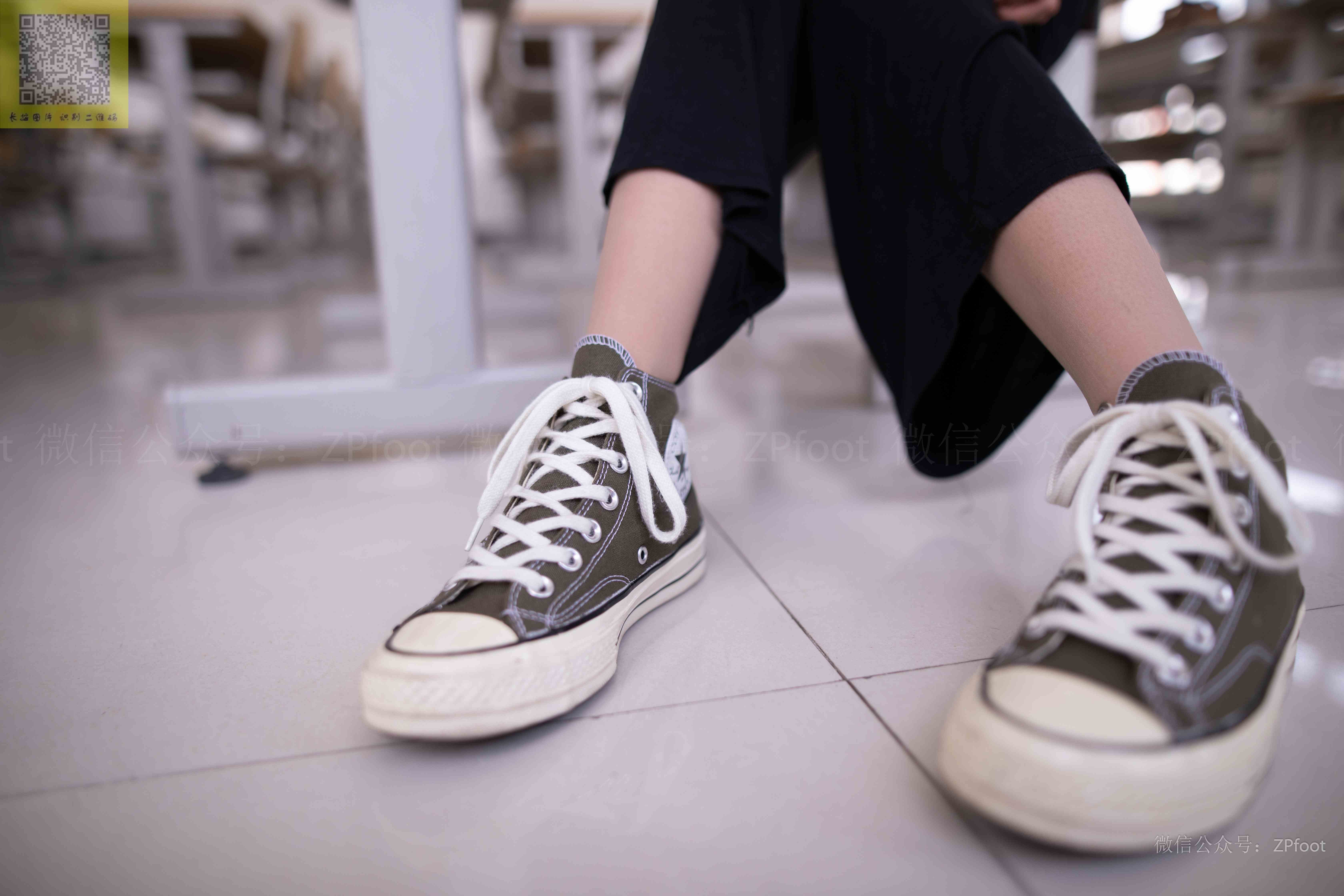 China Beauty Legs and feet 1336