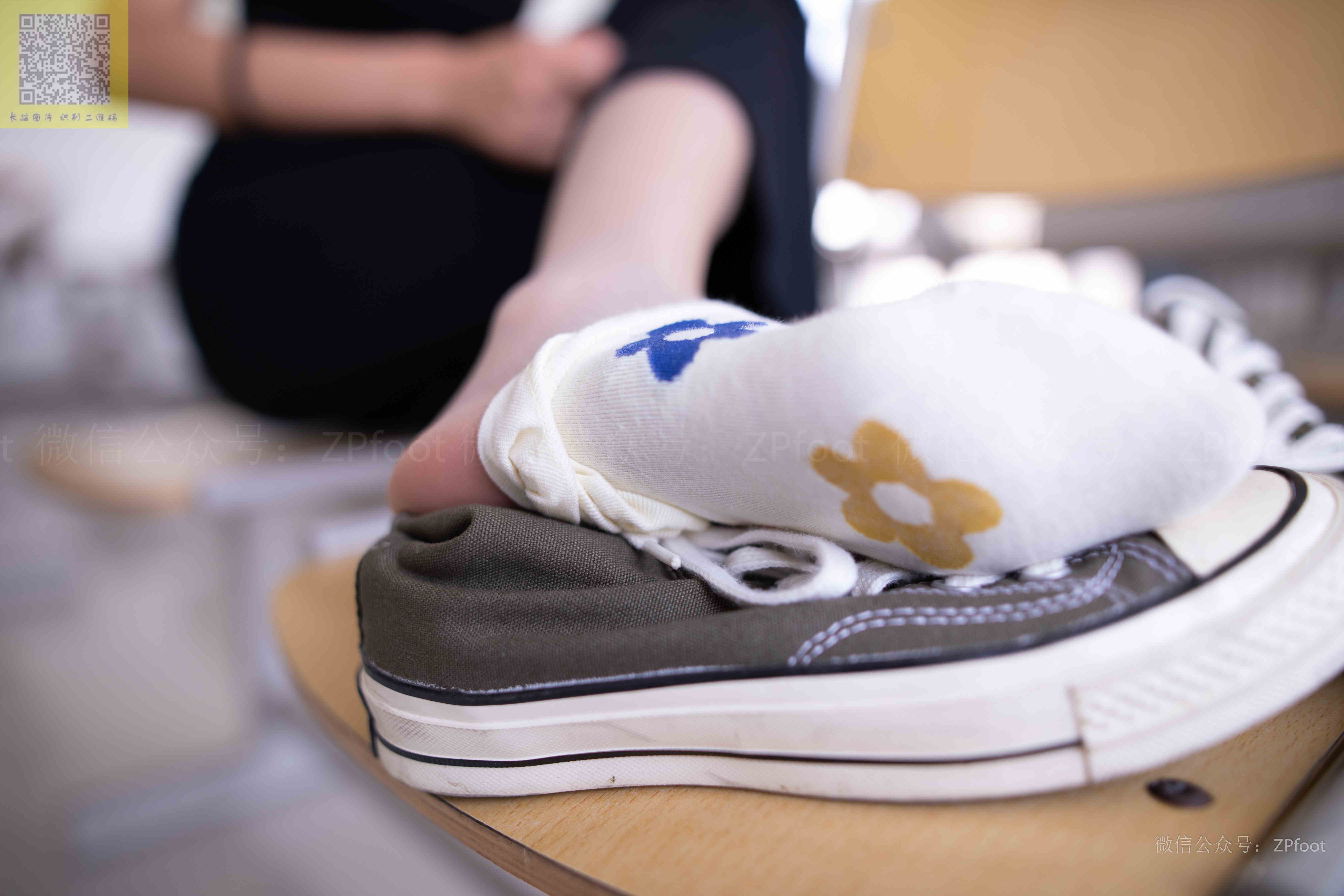 China Beauty Legs and feet 1336