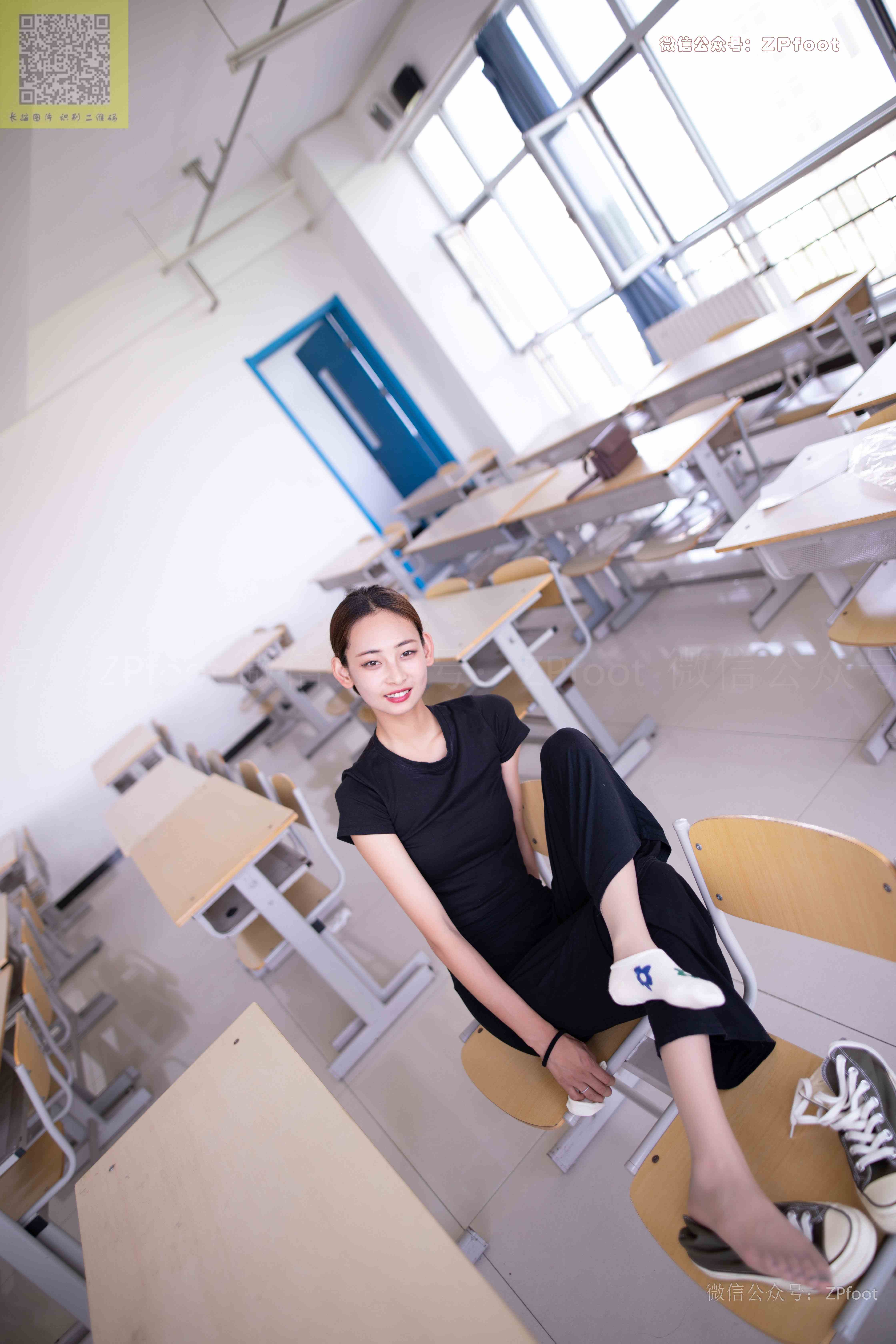 China Beauty Legs and feet 1336