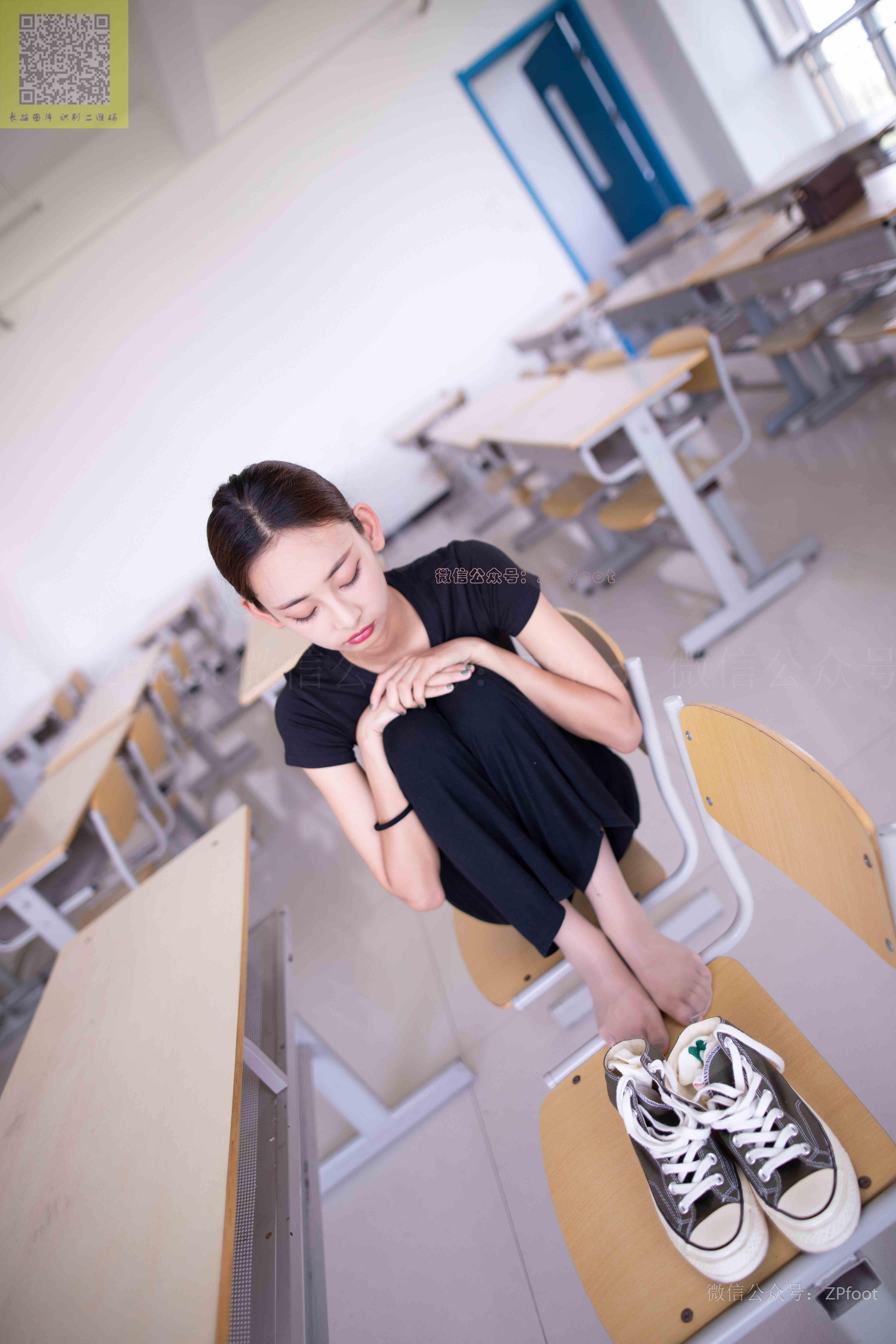 China Beauty Legs and feet 1336