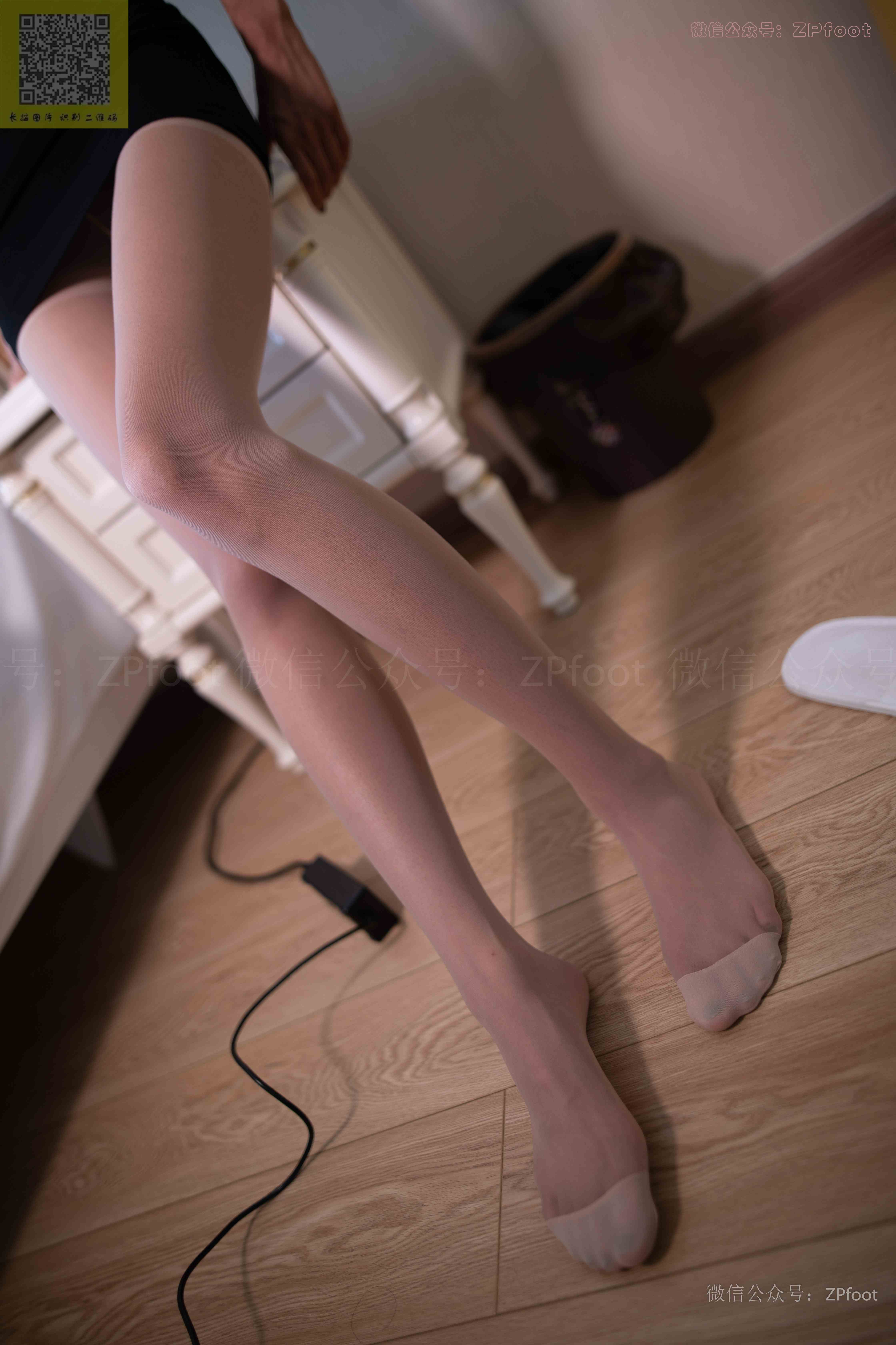 China Beauty Legs and feet 1341