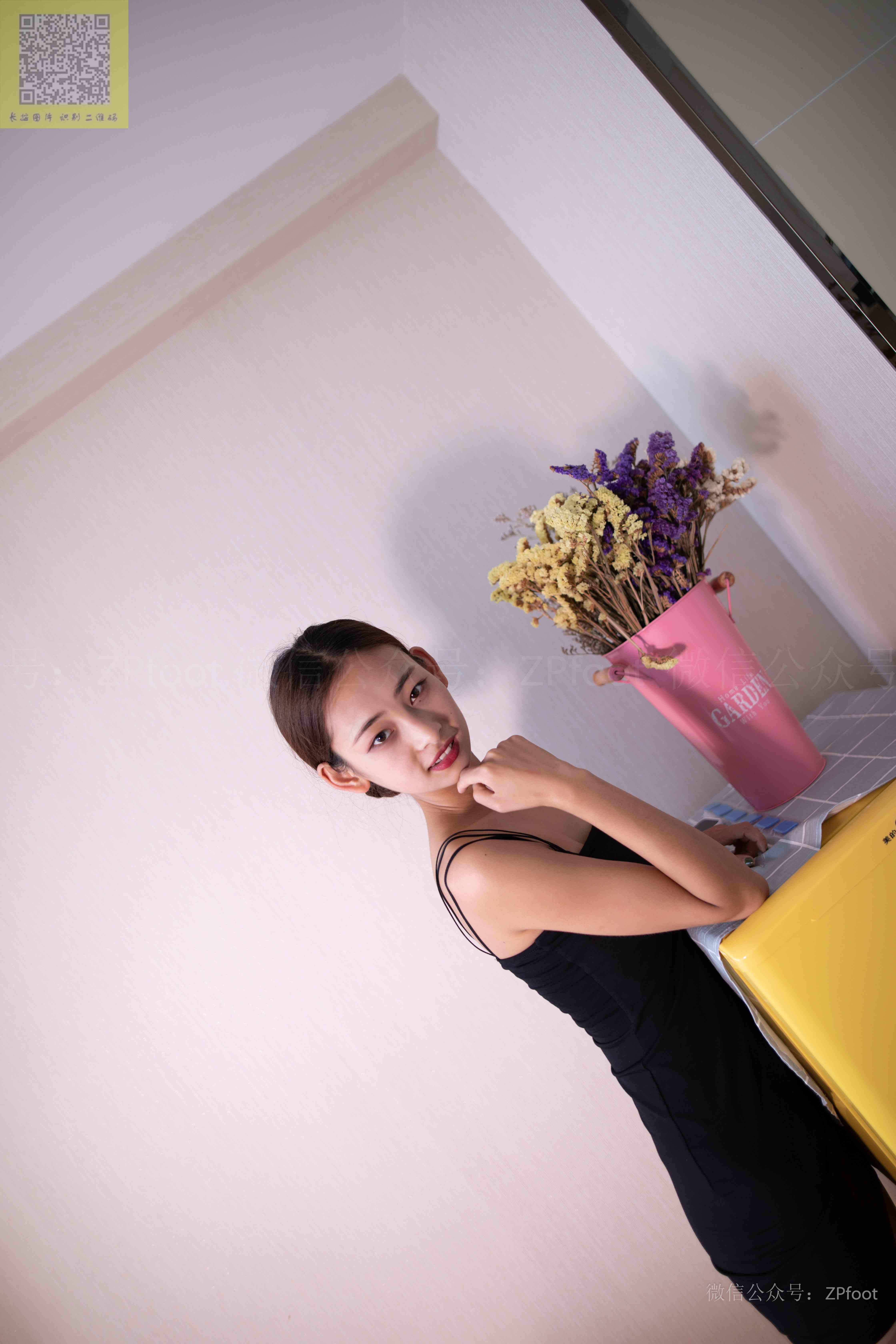 China Beauty Legs and feet 1341