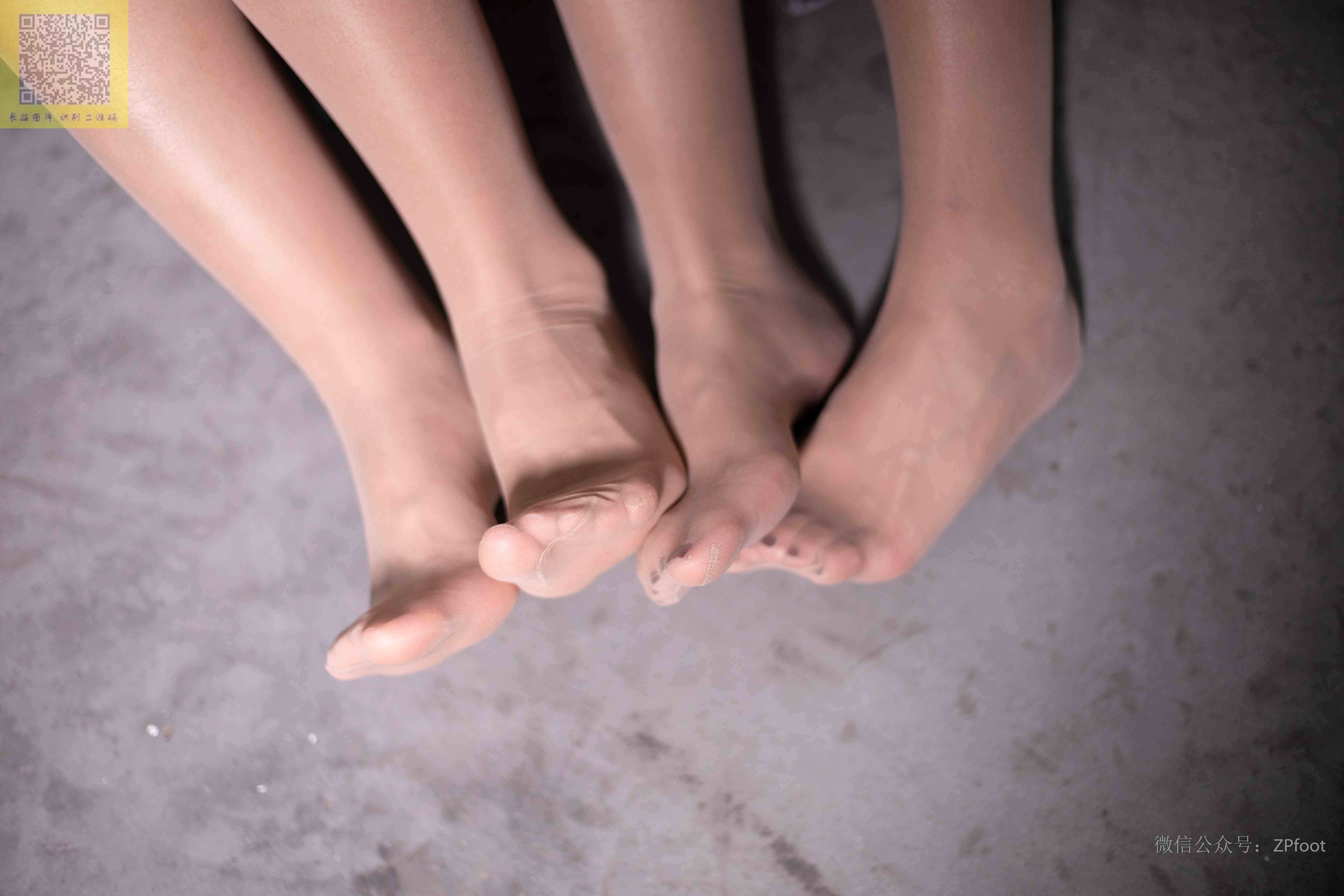 China Beauty Legs and feet 1348