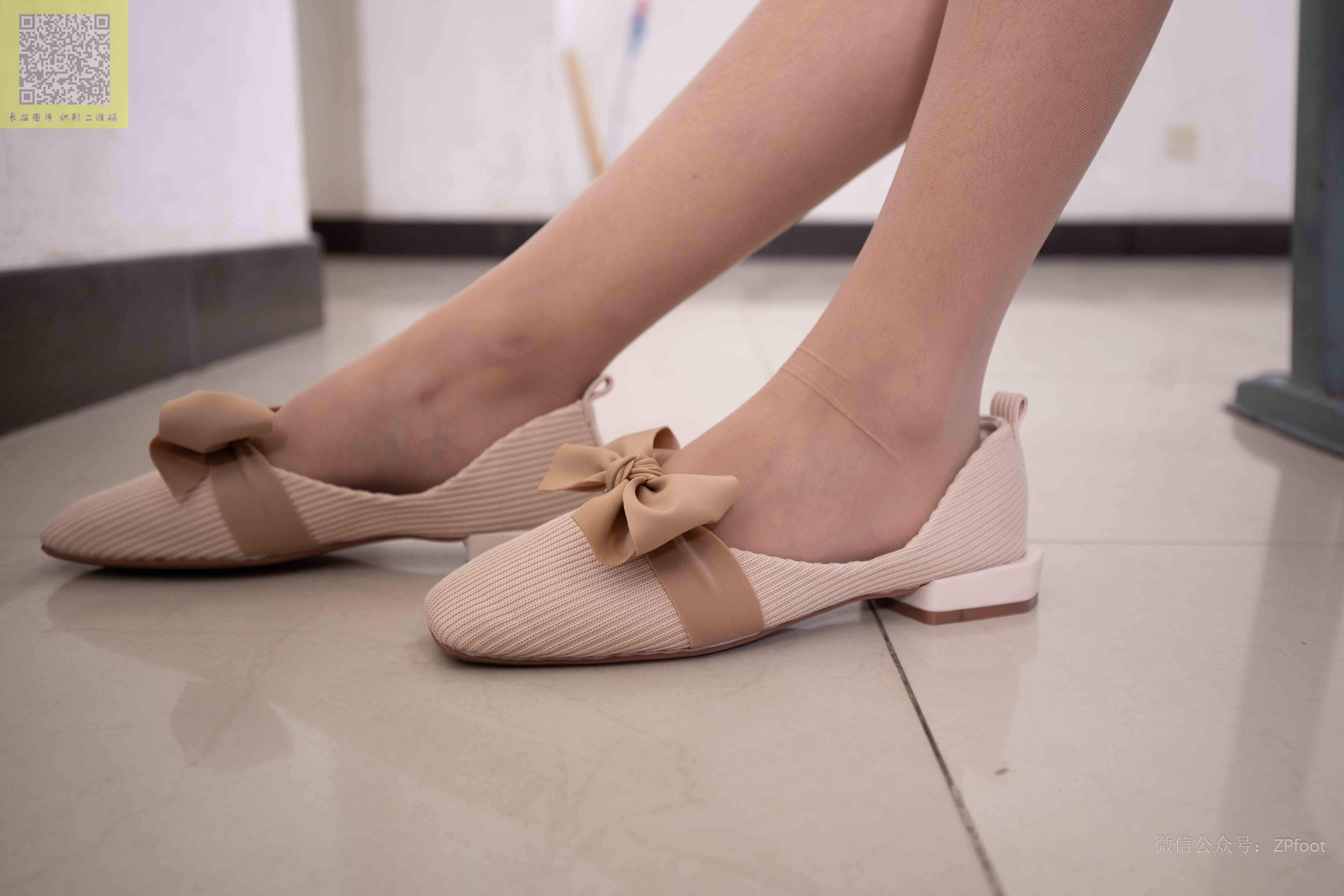 China Beauty Legs and feet 1350