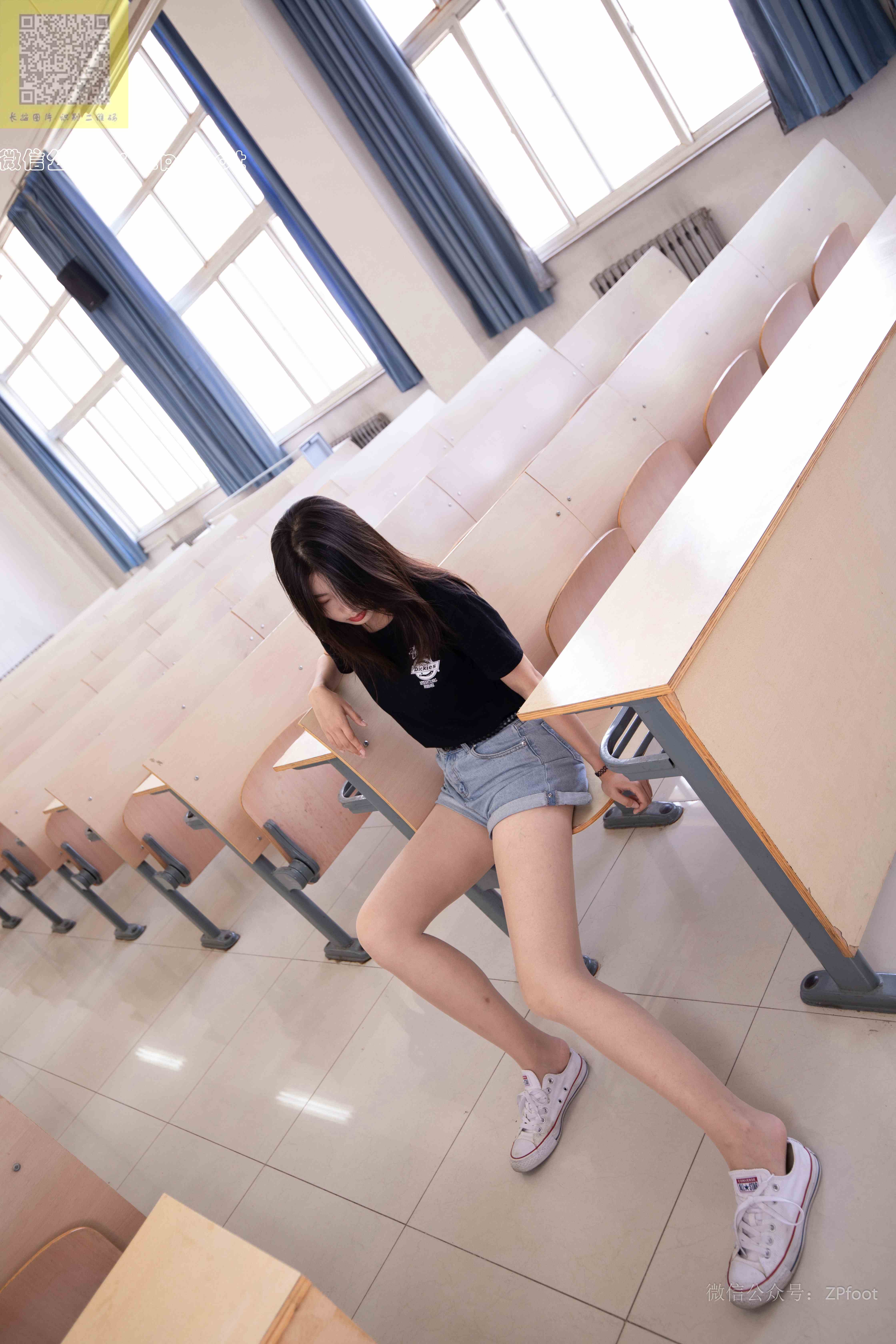 China Beauty Legs and feet 1351