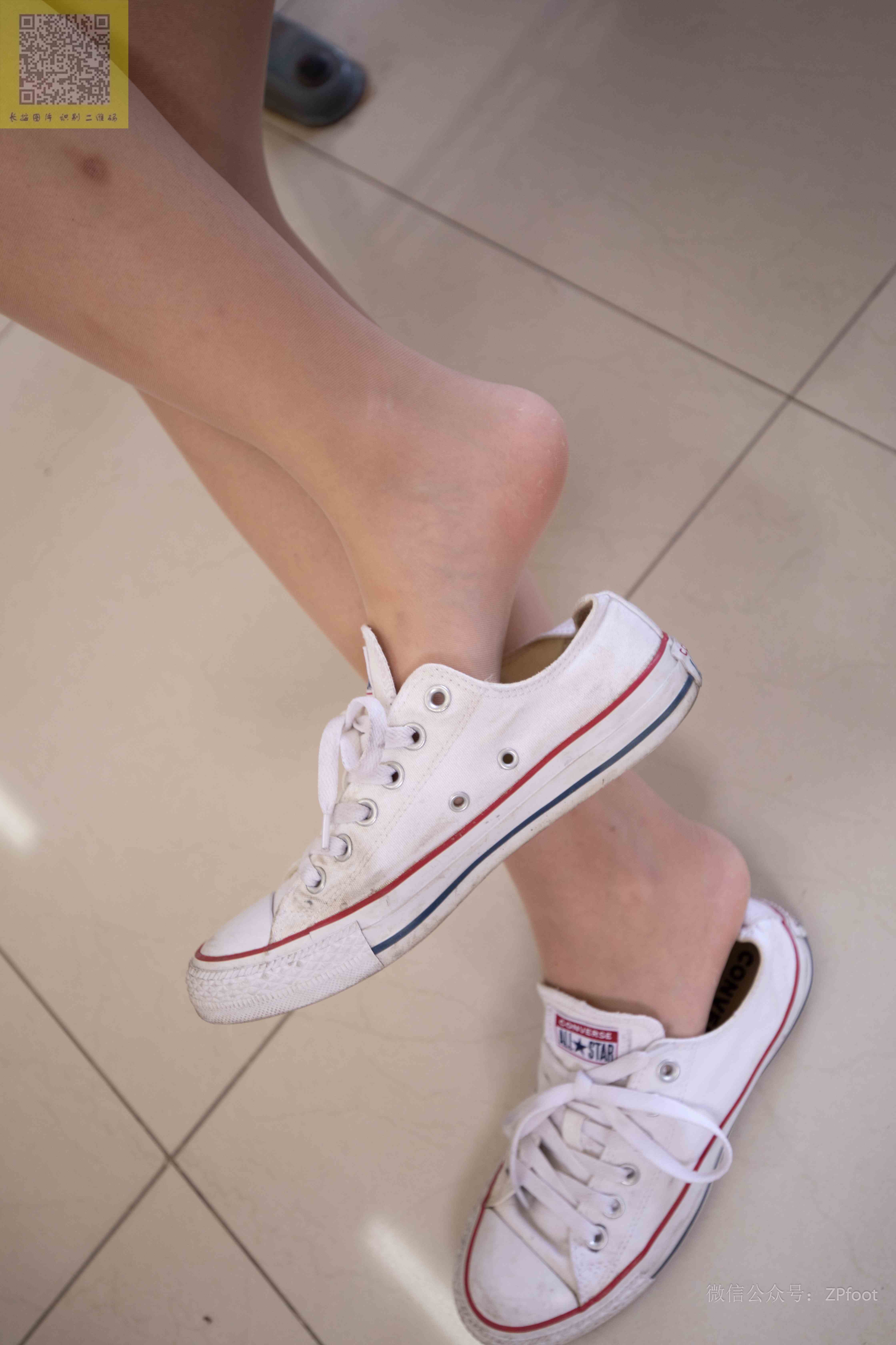 China Beauty Legs and feet 1351