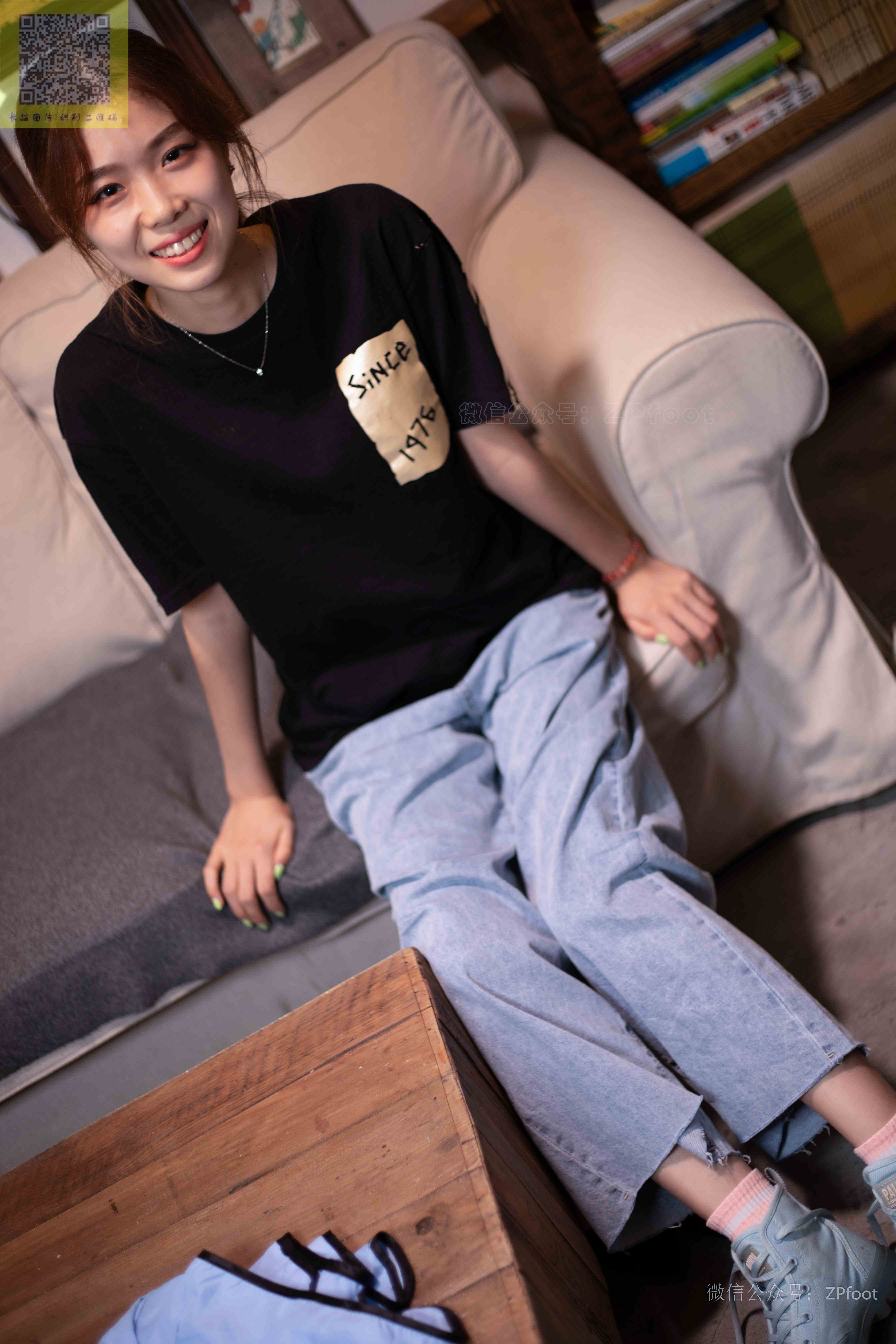 China Beauty Legs and feet 1353