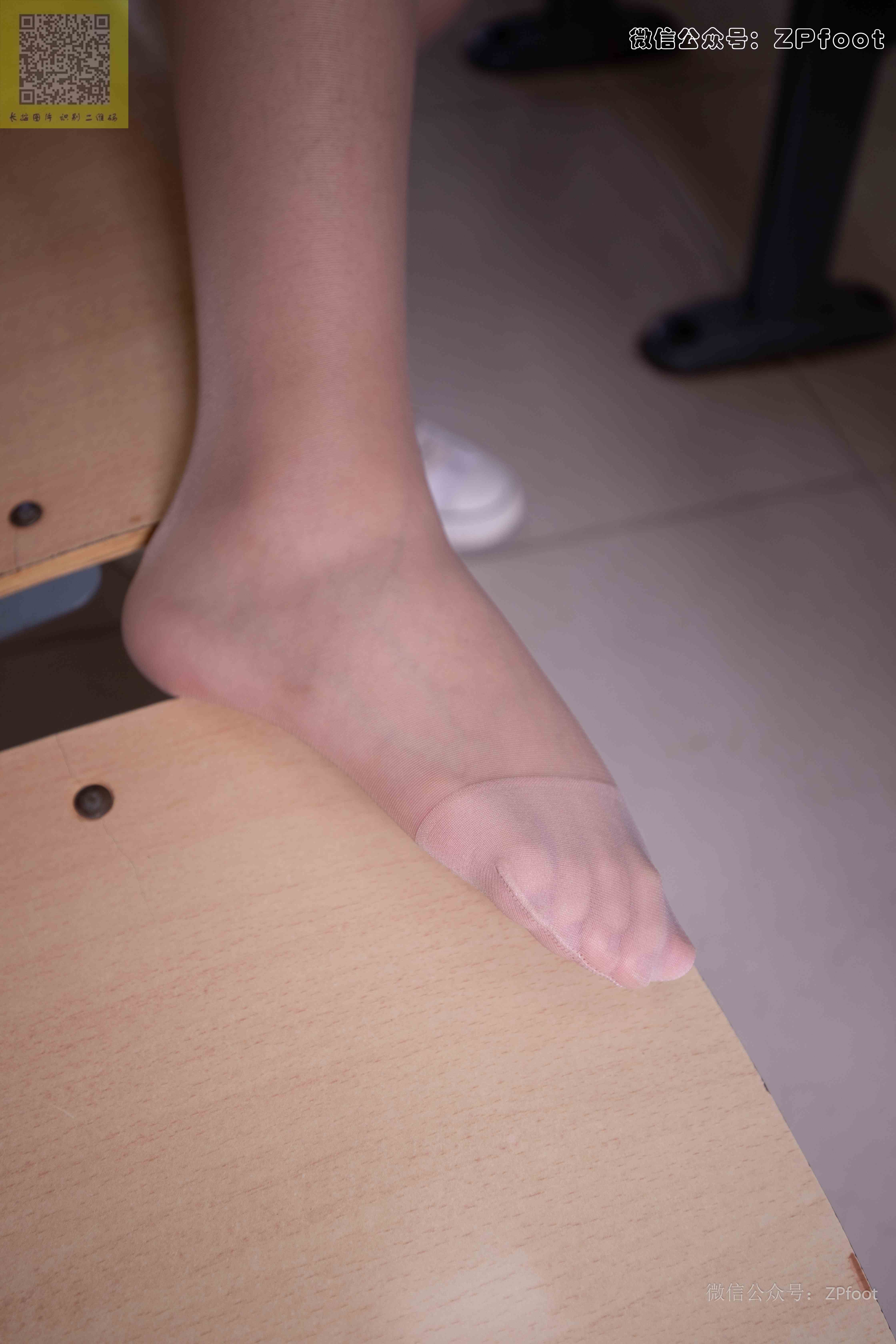 China Beauty Legs and feet 1354