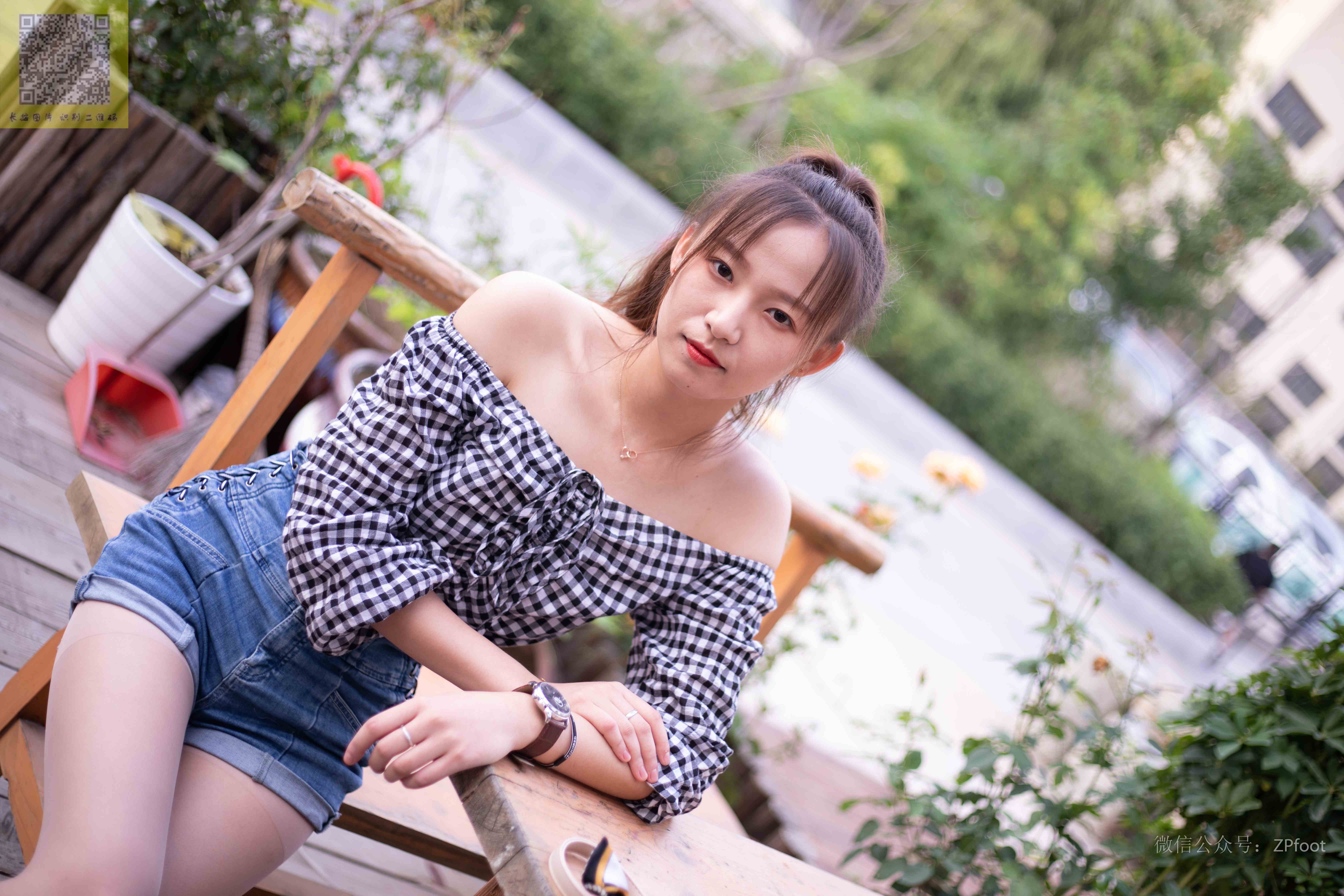 China Beauty Legs and feet 1355