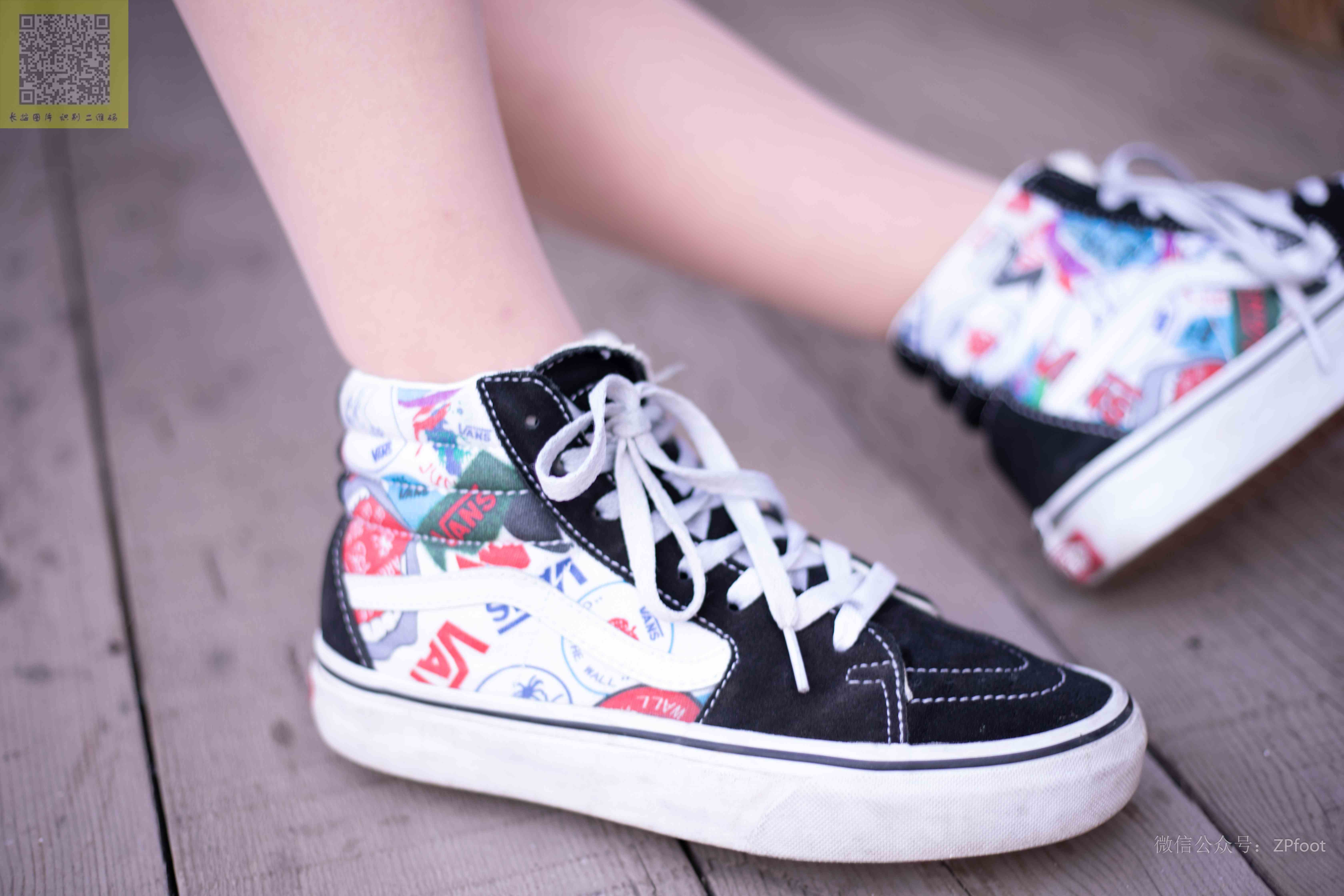 China Beauty Legs and feet 1355