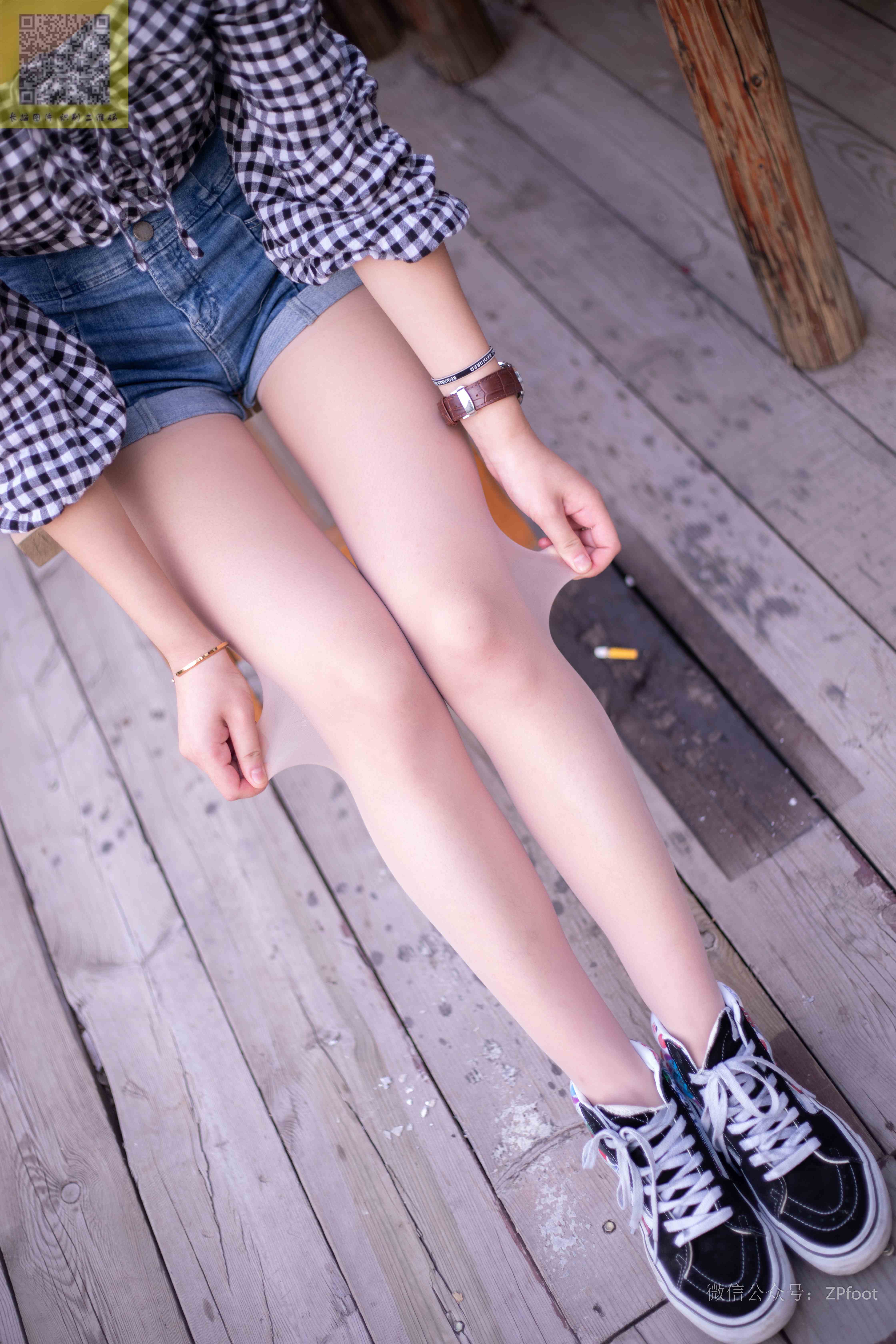 China Beauty Legs and feet 1355