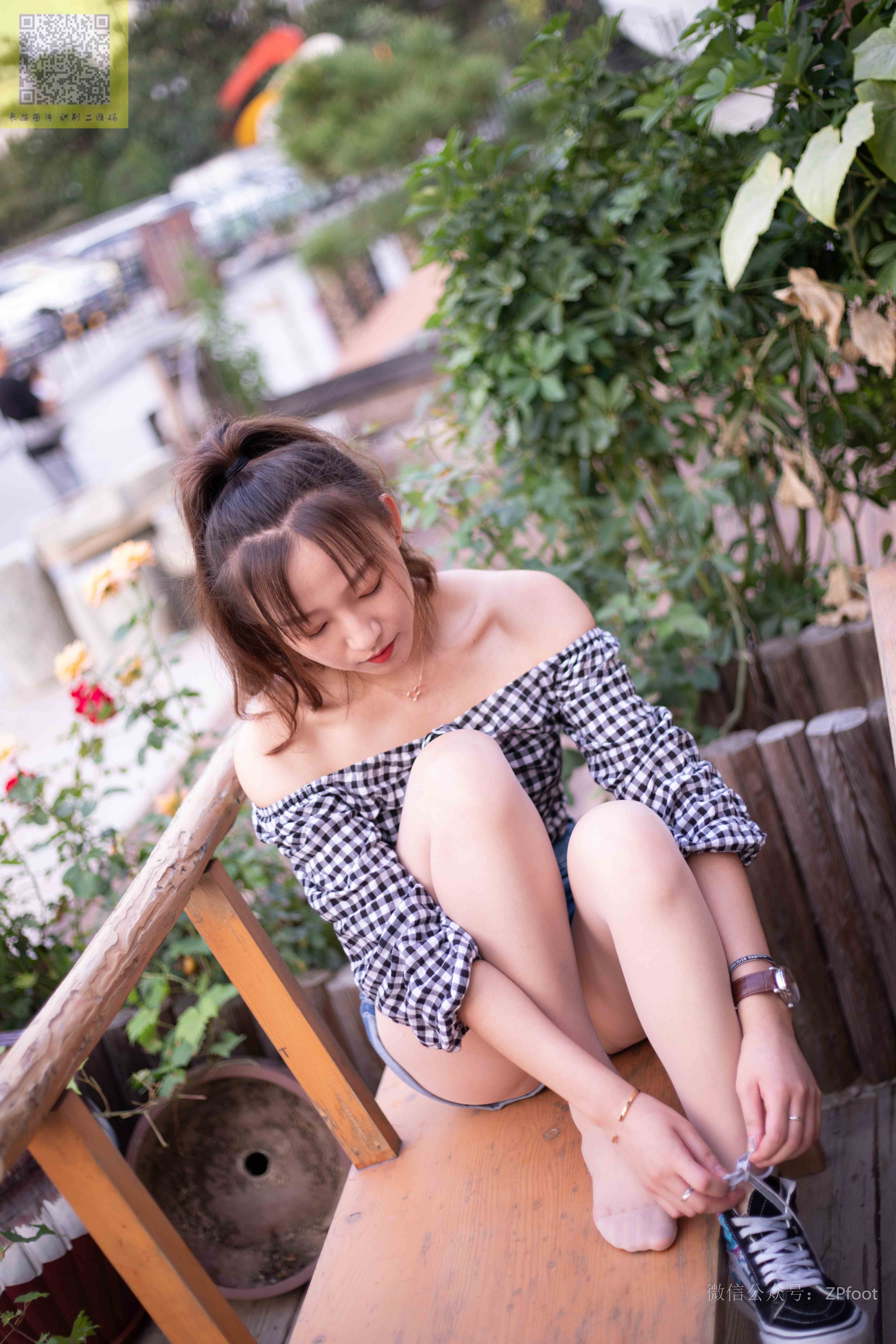 China Beauty Legs and feet 1355