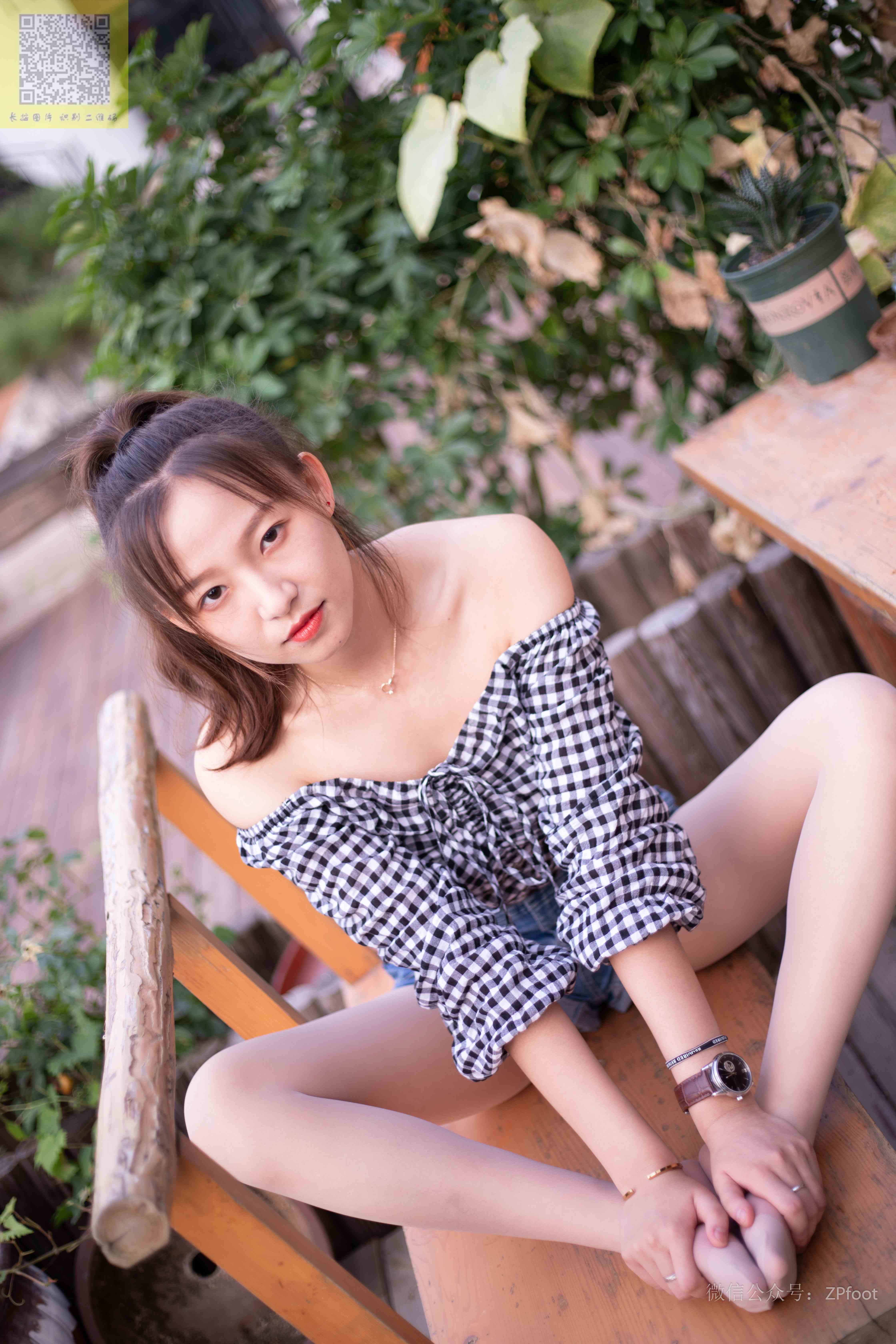 China Beauty Legs and feet 1355