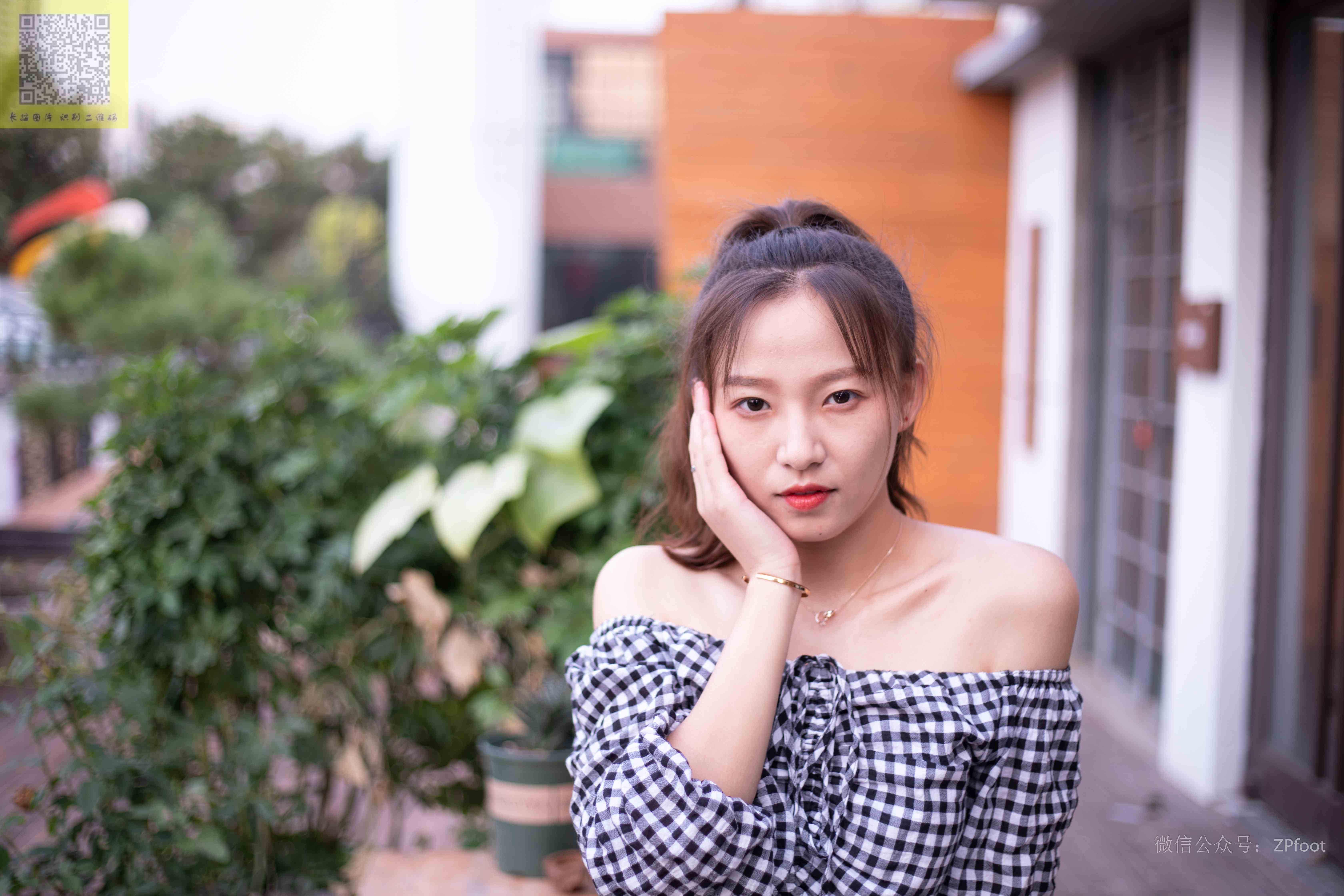 China Beauty Legs and feet 1355