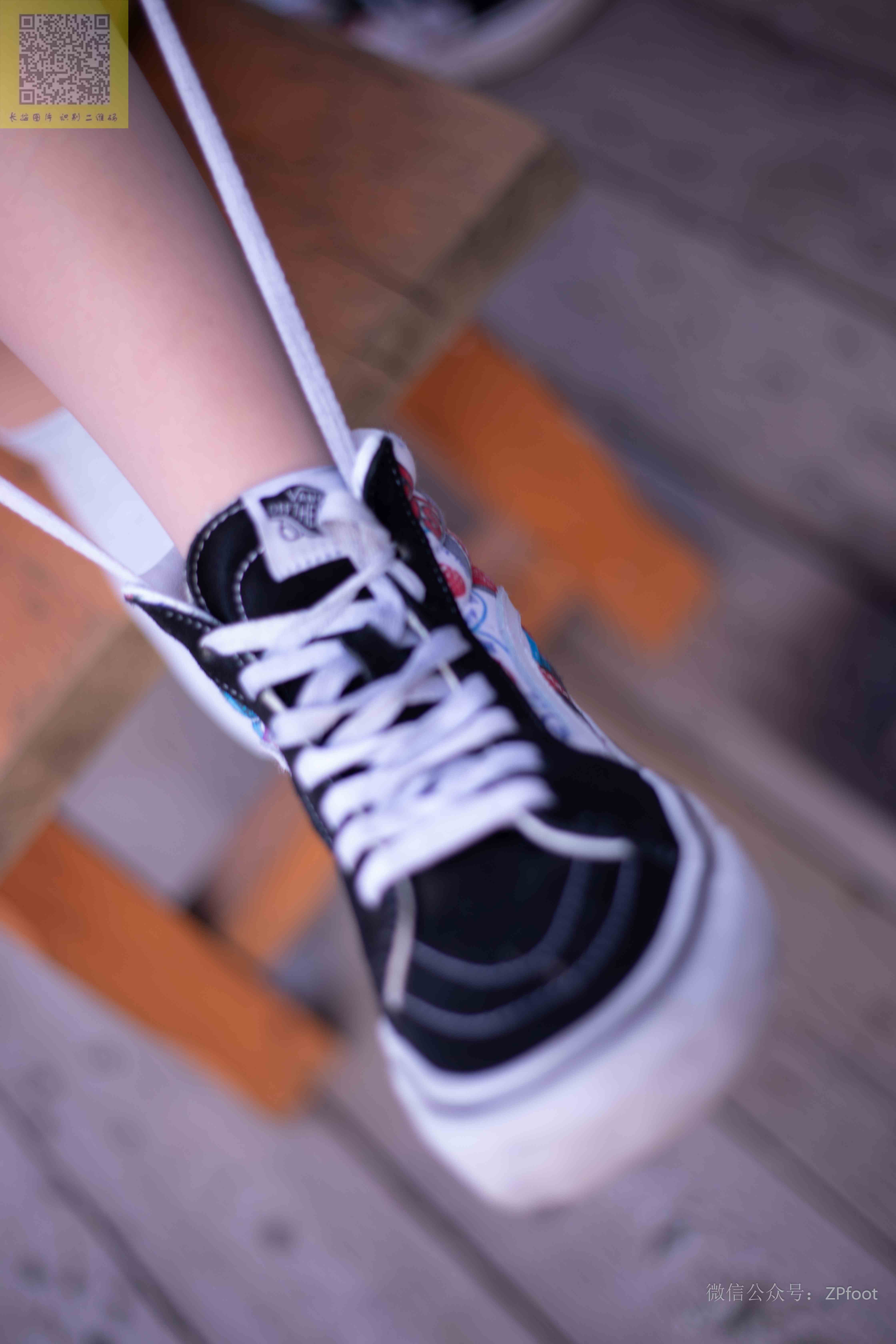 China Beauty Legs and feet 1355