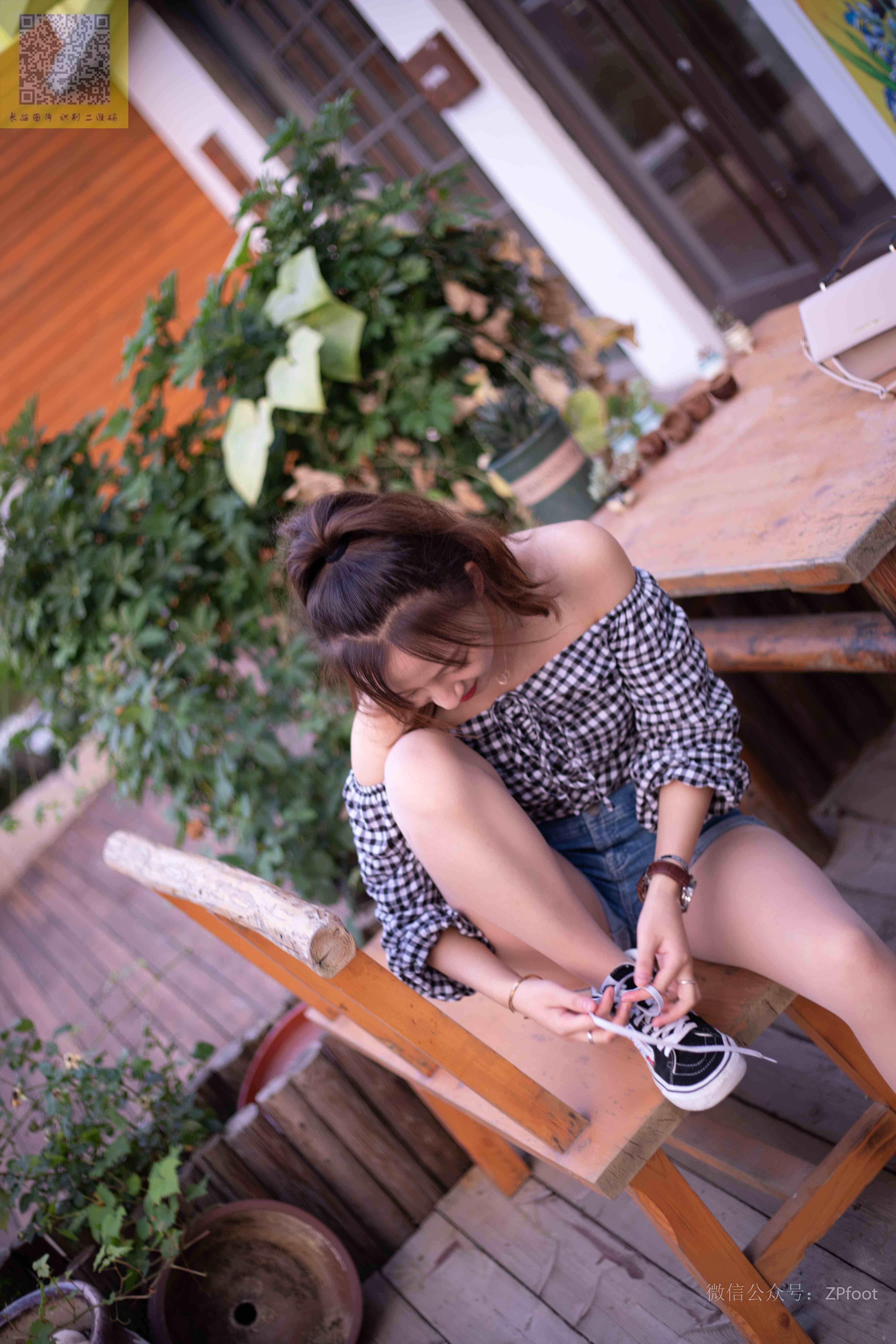 China Beauty Legs and feet 1355