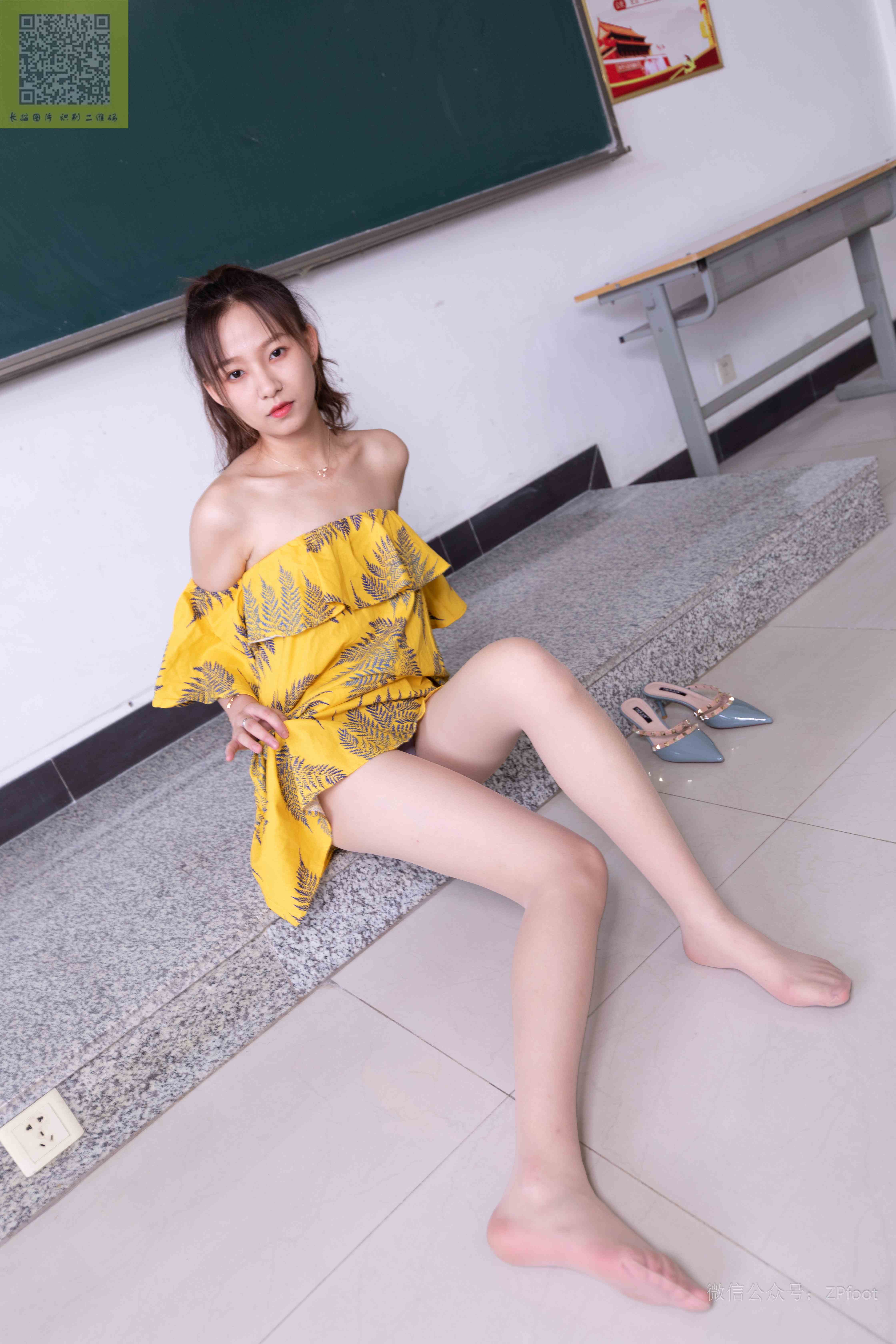 China Beauty Legs and feet 1357