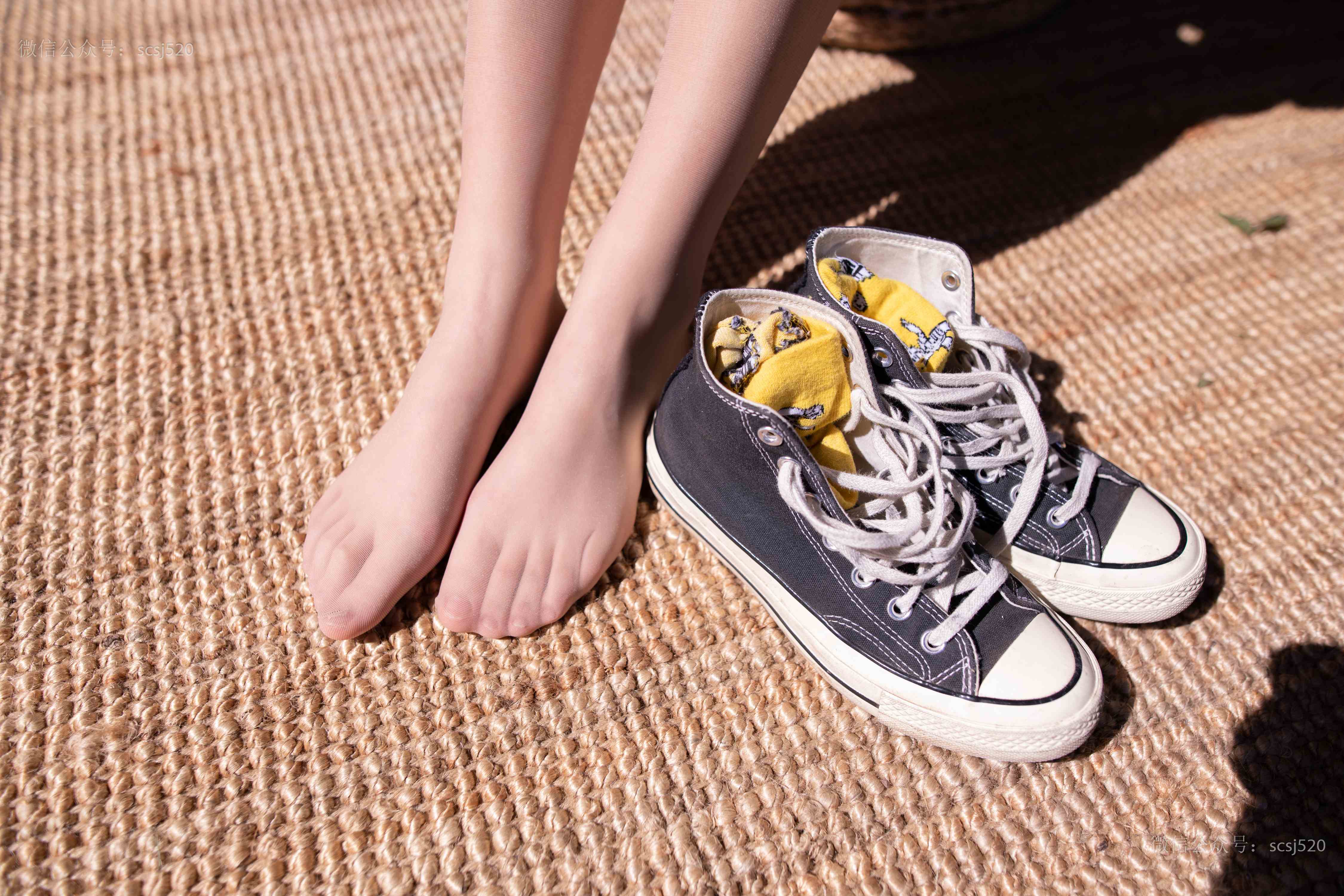 China Beauty Legs and feet 1368