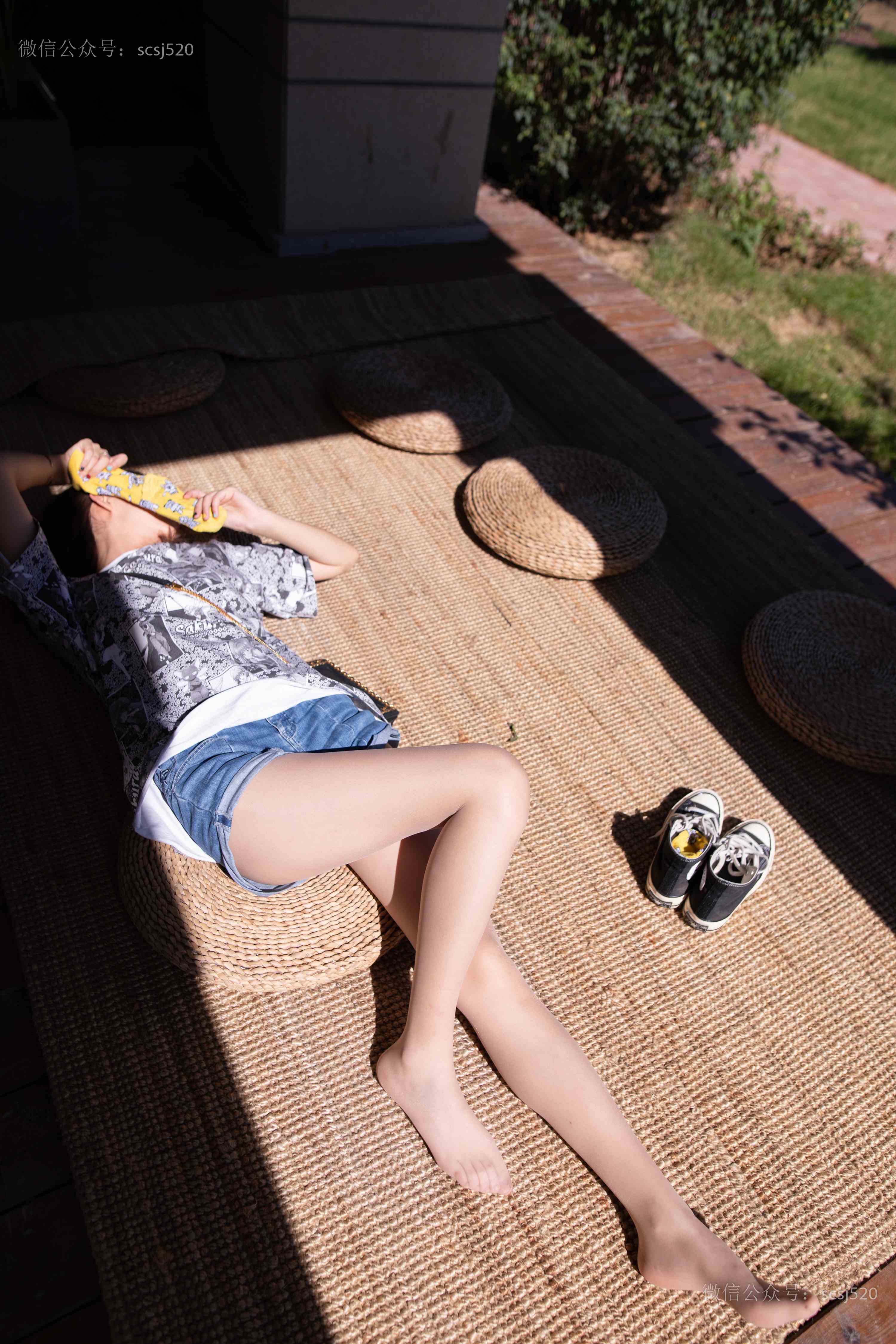 China Beauty Legs and feet 1368