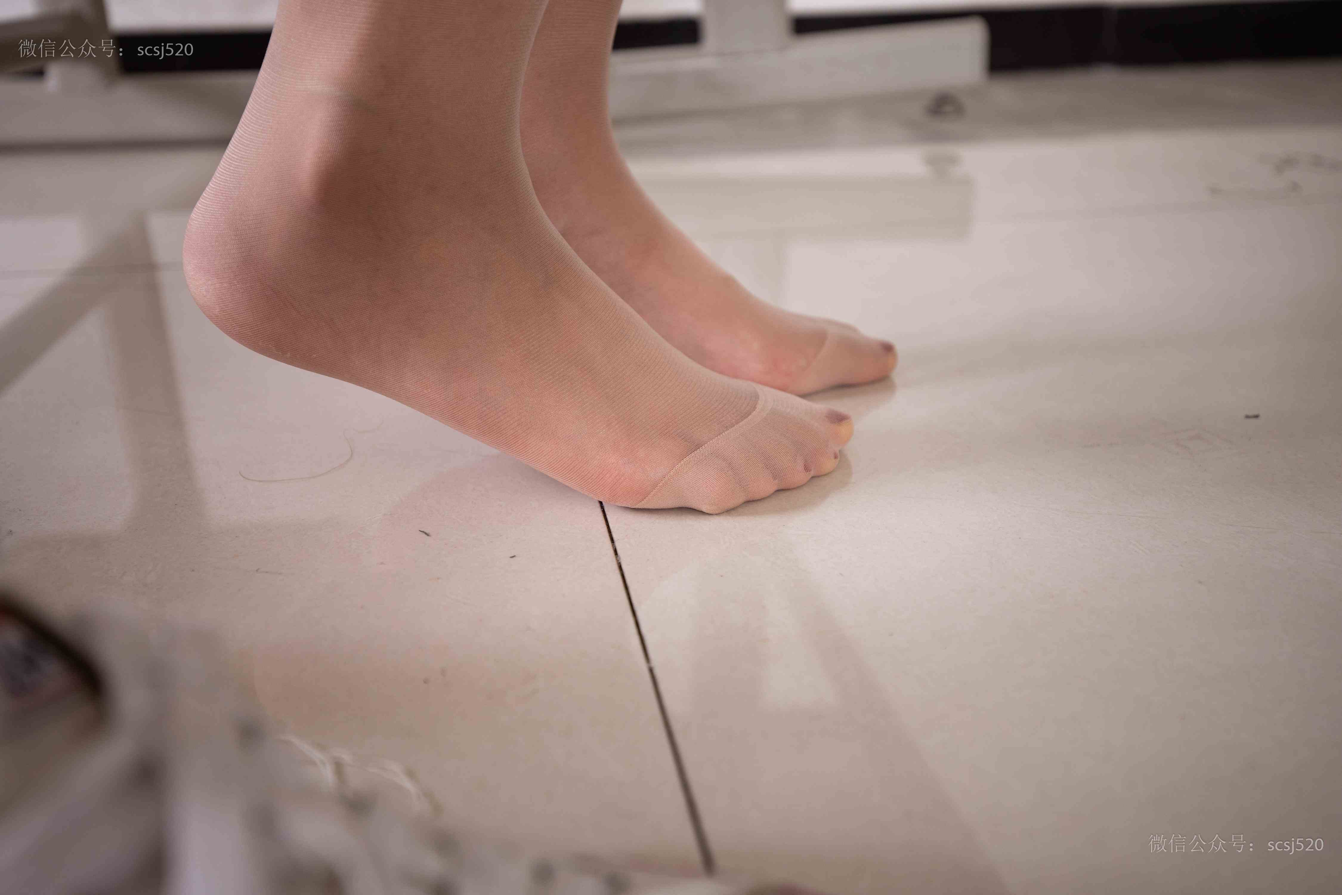 China Beauty Legs and feet 1370