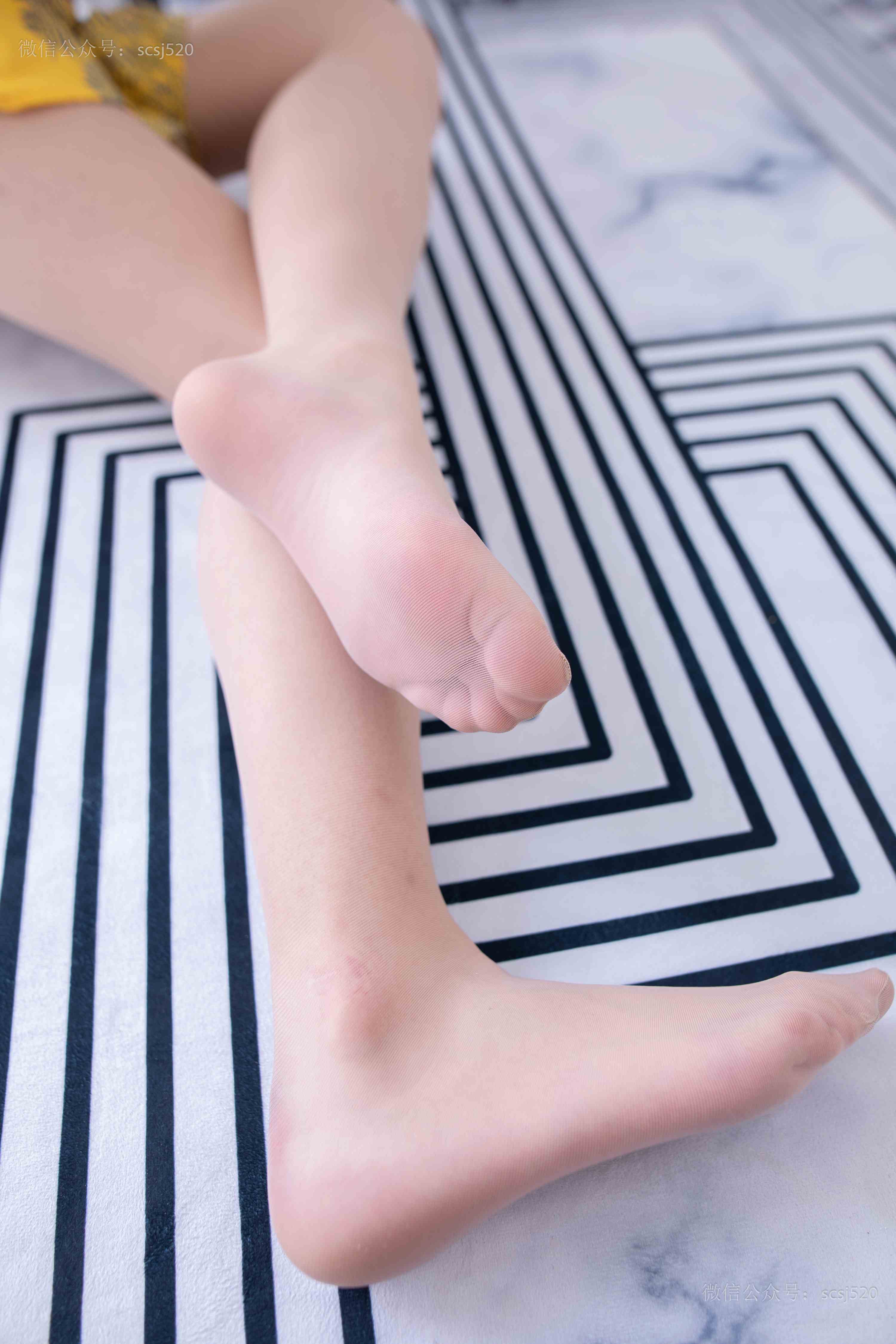 China Beauty Legs and feet 1374