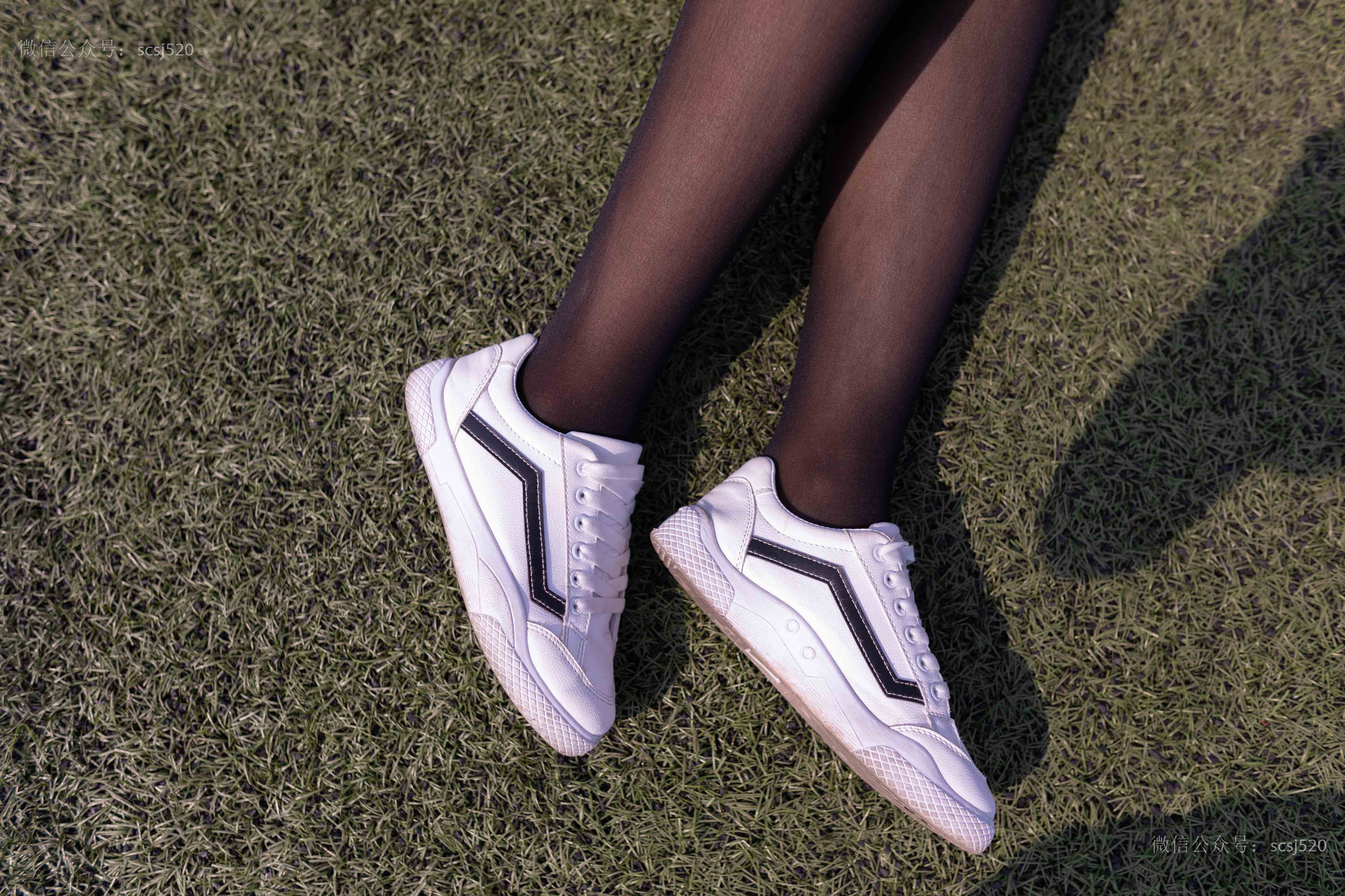 China Beauty Legs and feet 1378