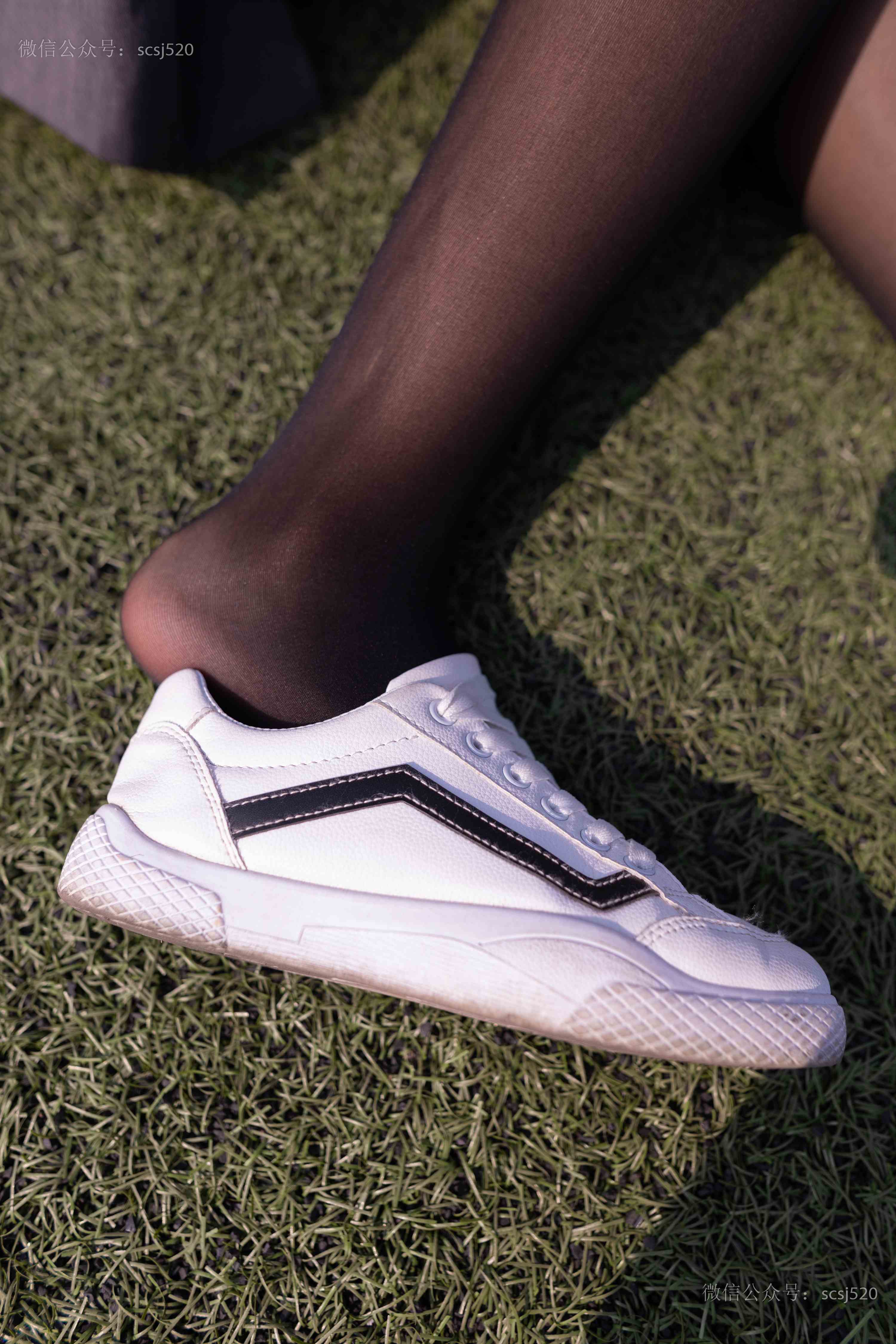 China Beauty Legs and feet 1378