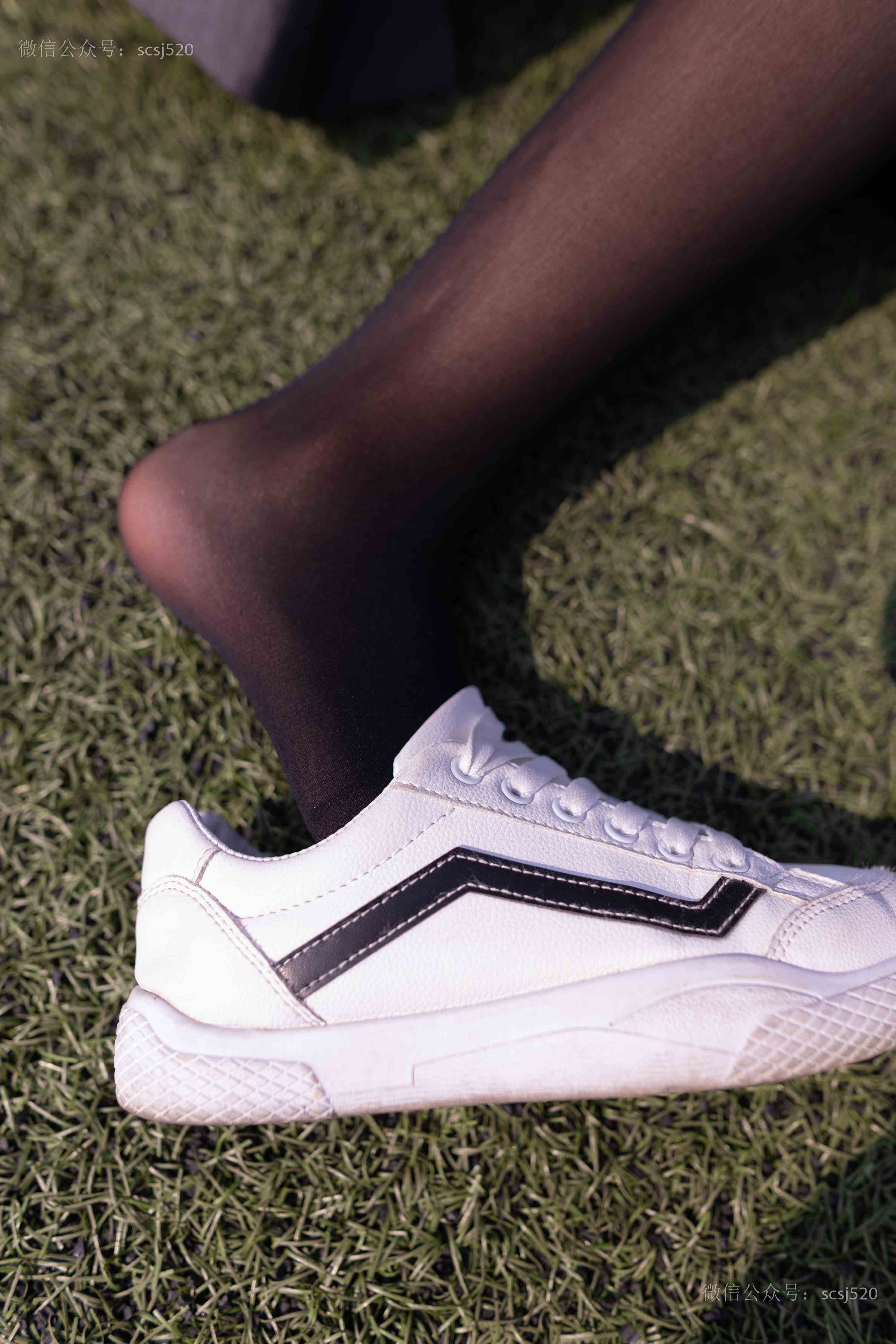 China Beauty Legs and feet 1378