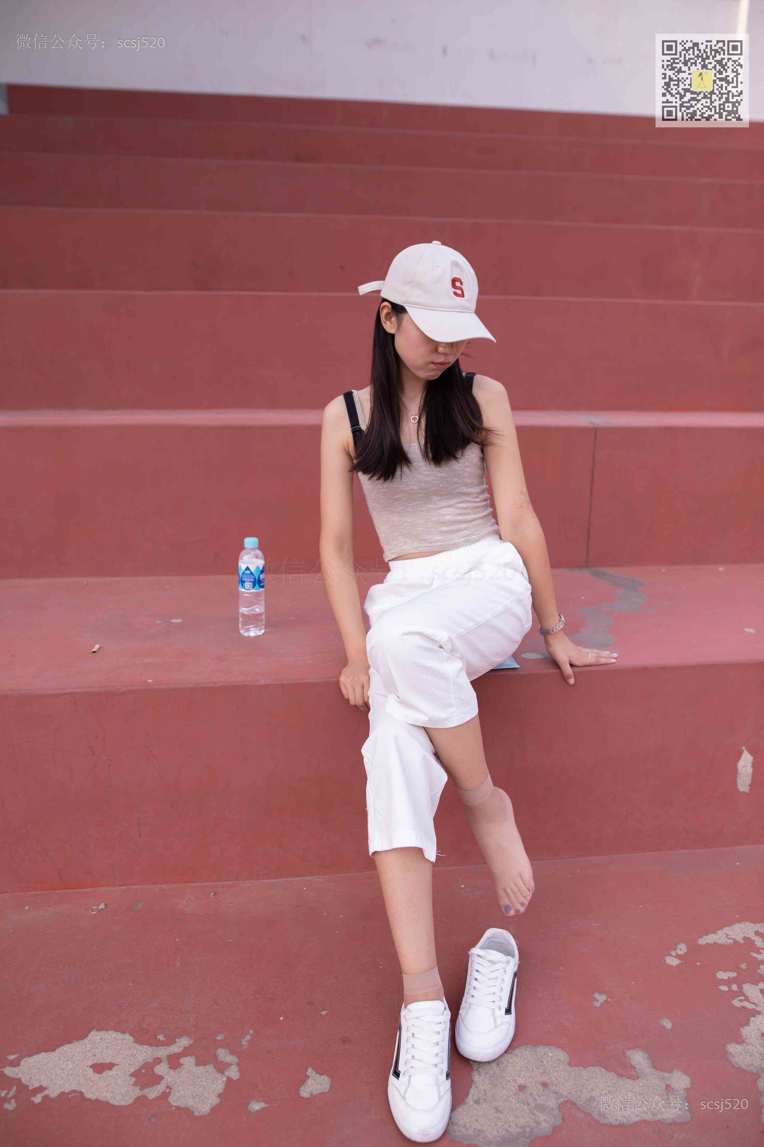 China Beauty Legs and feet 1388