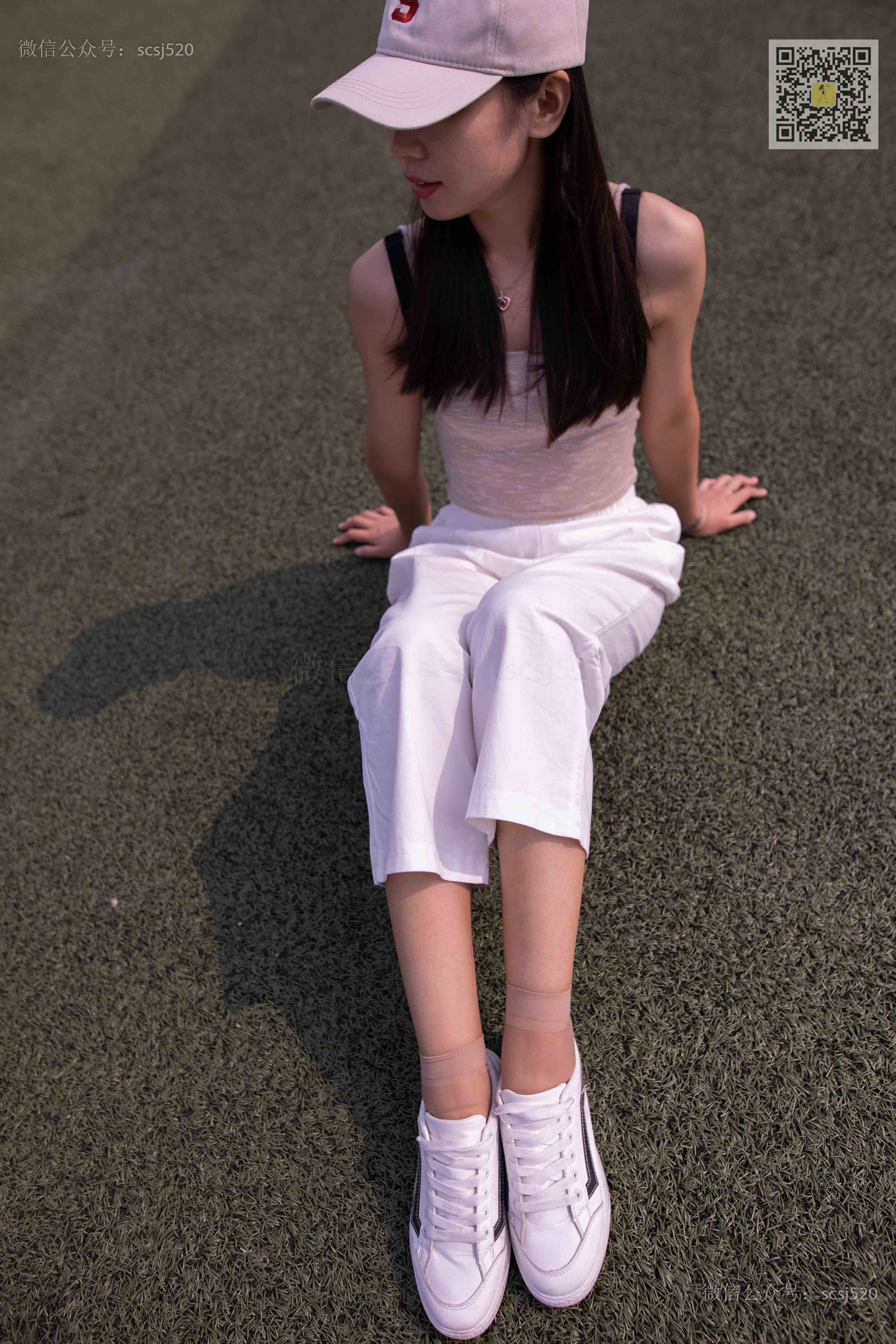 China Beauty Legs and feet 1388