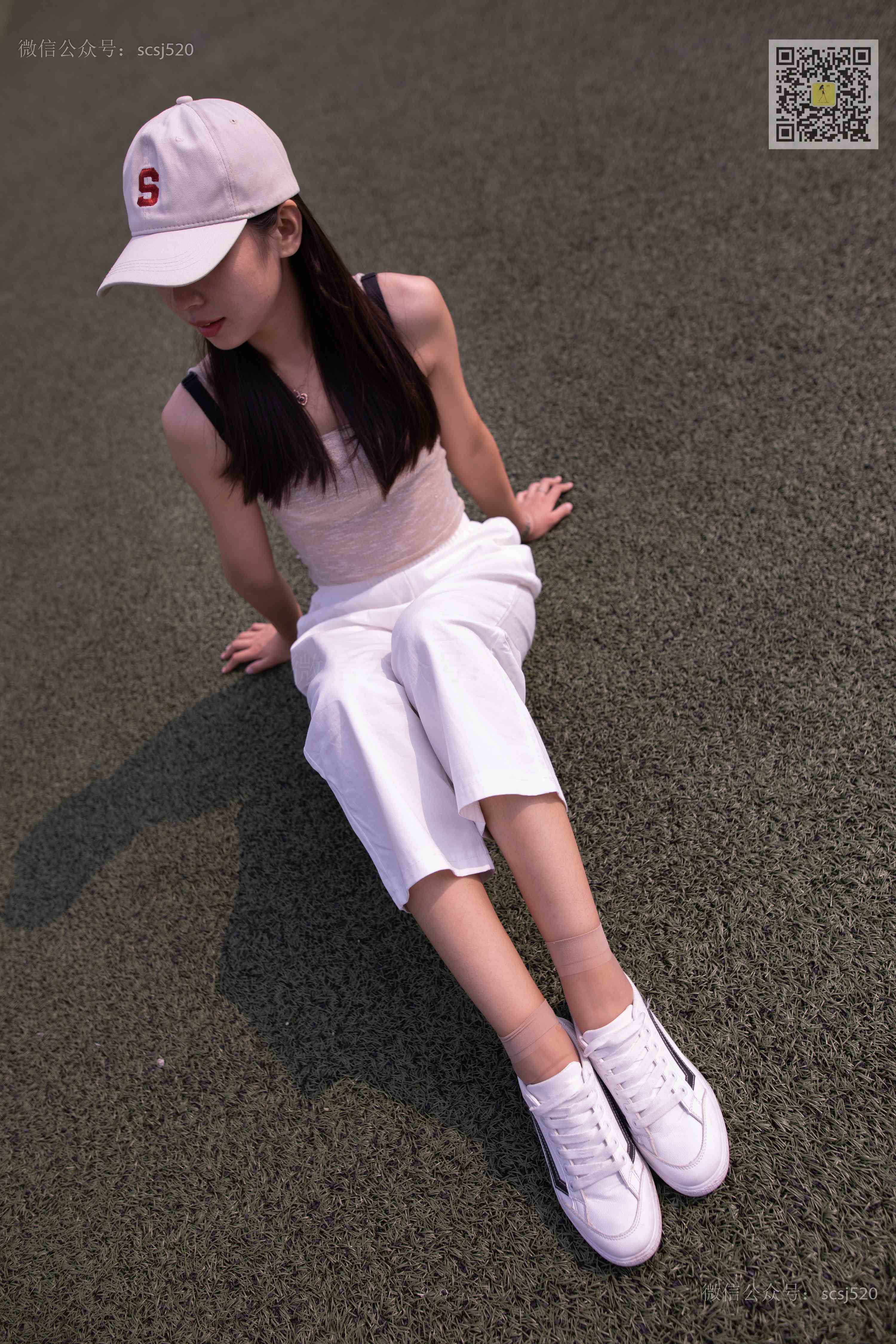 China Beauty Legs and feet 1388