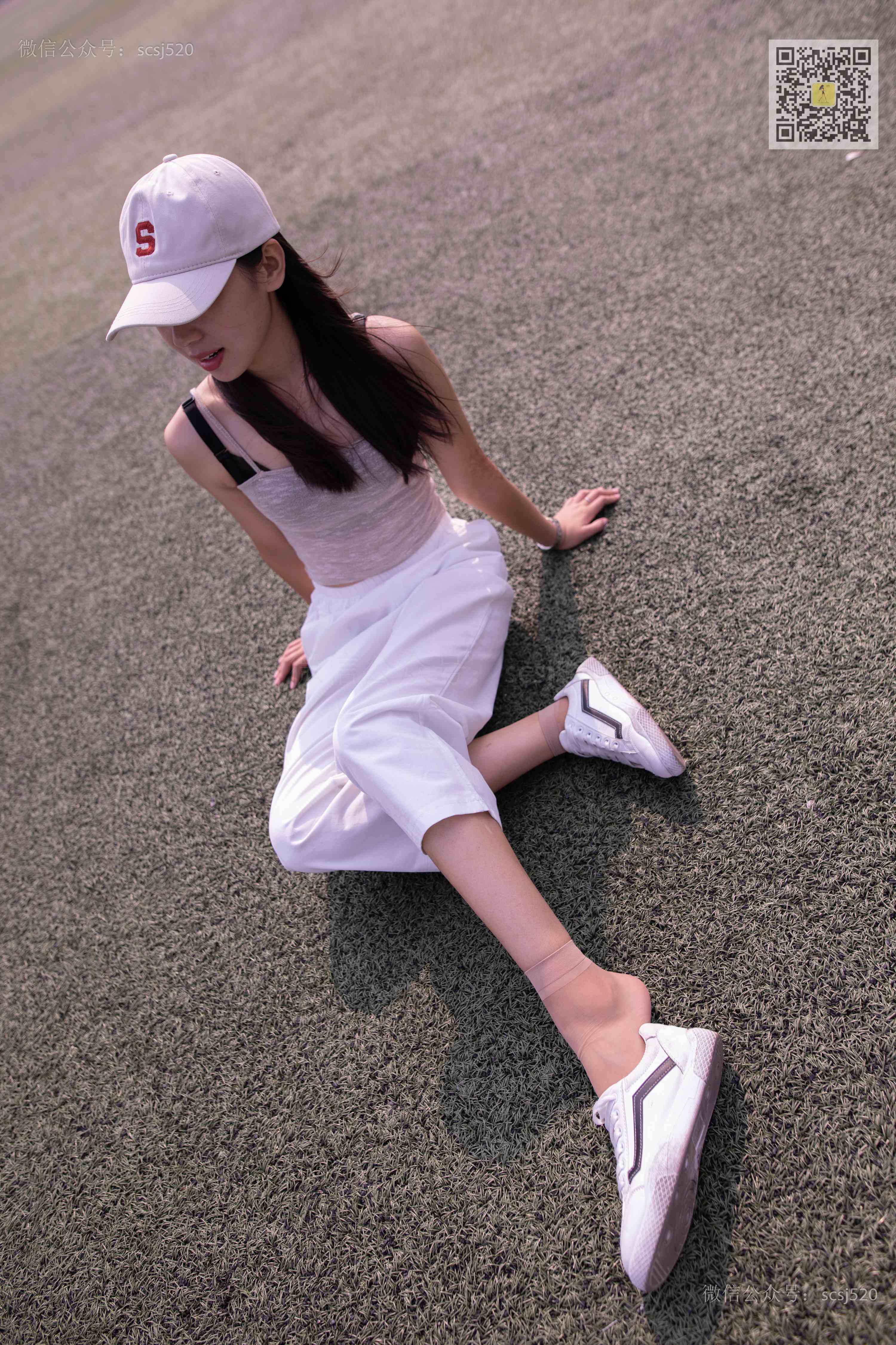 China Beauty Legs and feet 1388