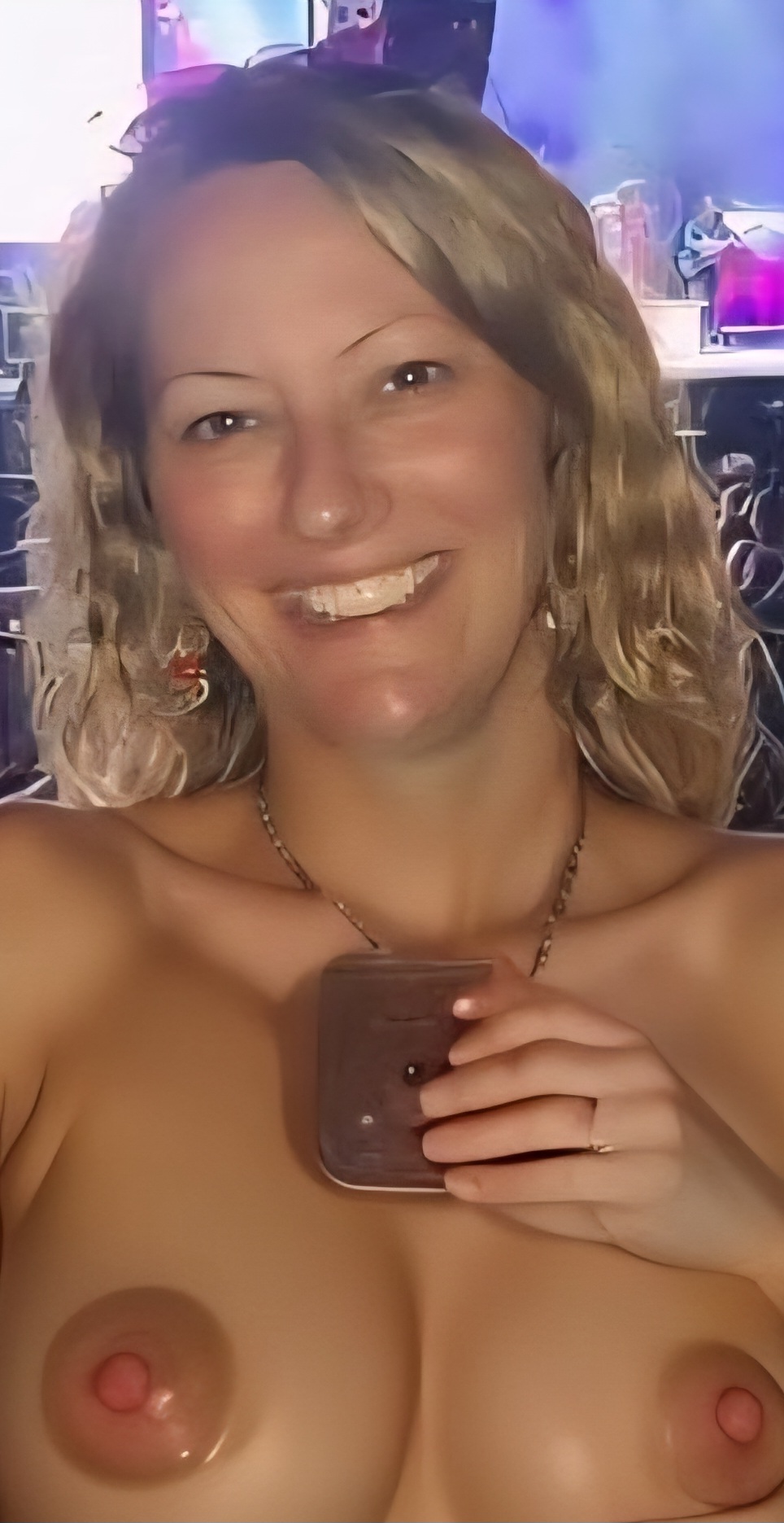 Illinois Hot Moms Club