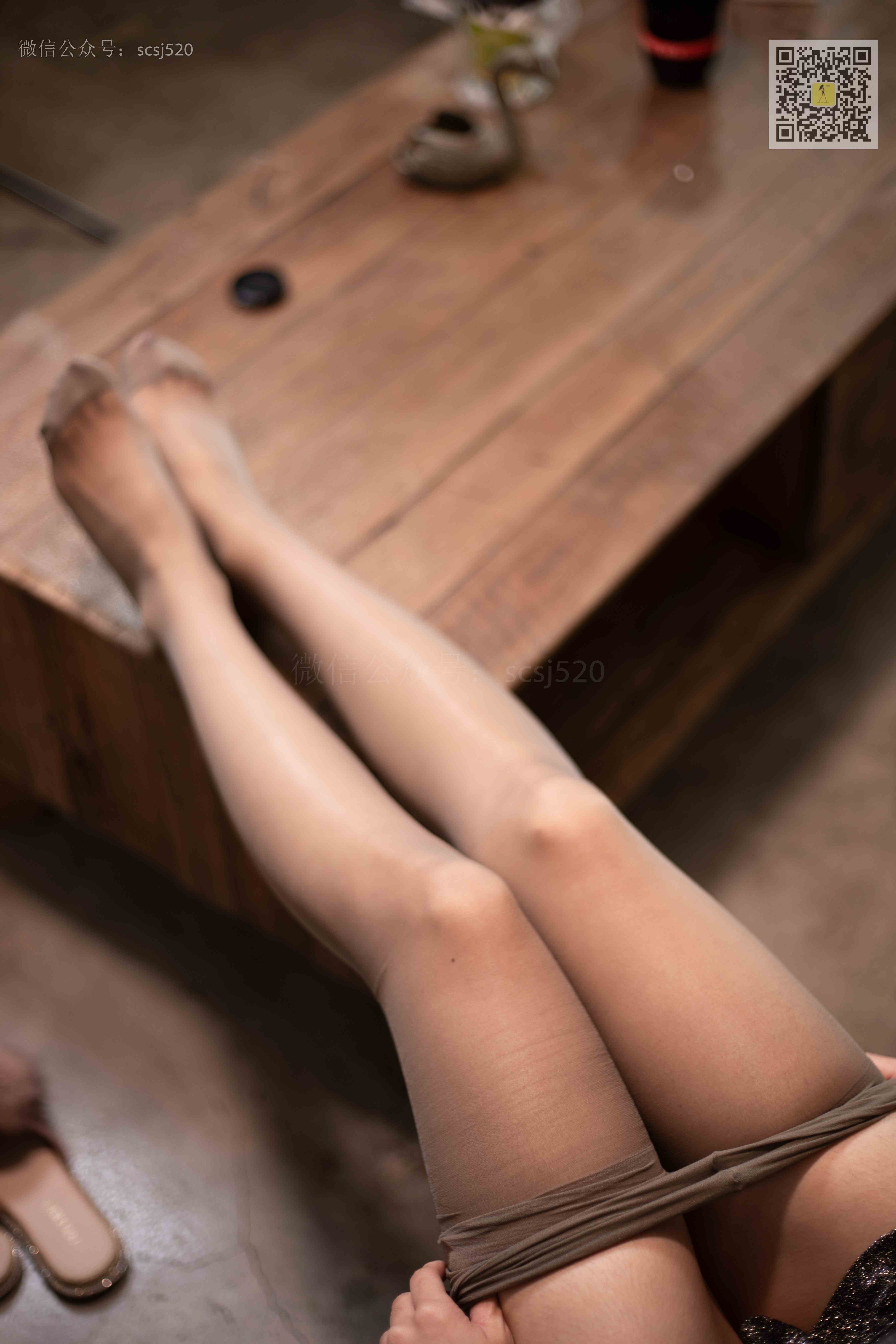 China Beauty Legs and feet 1395