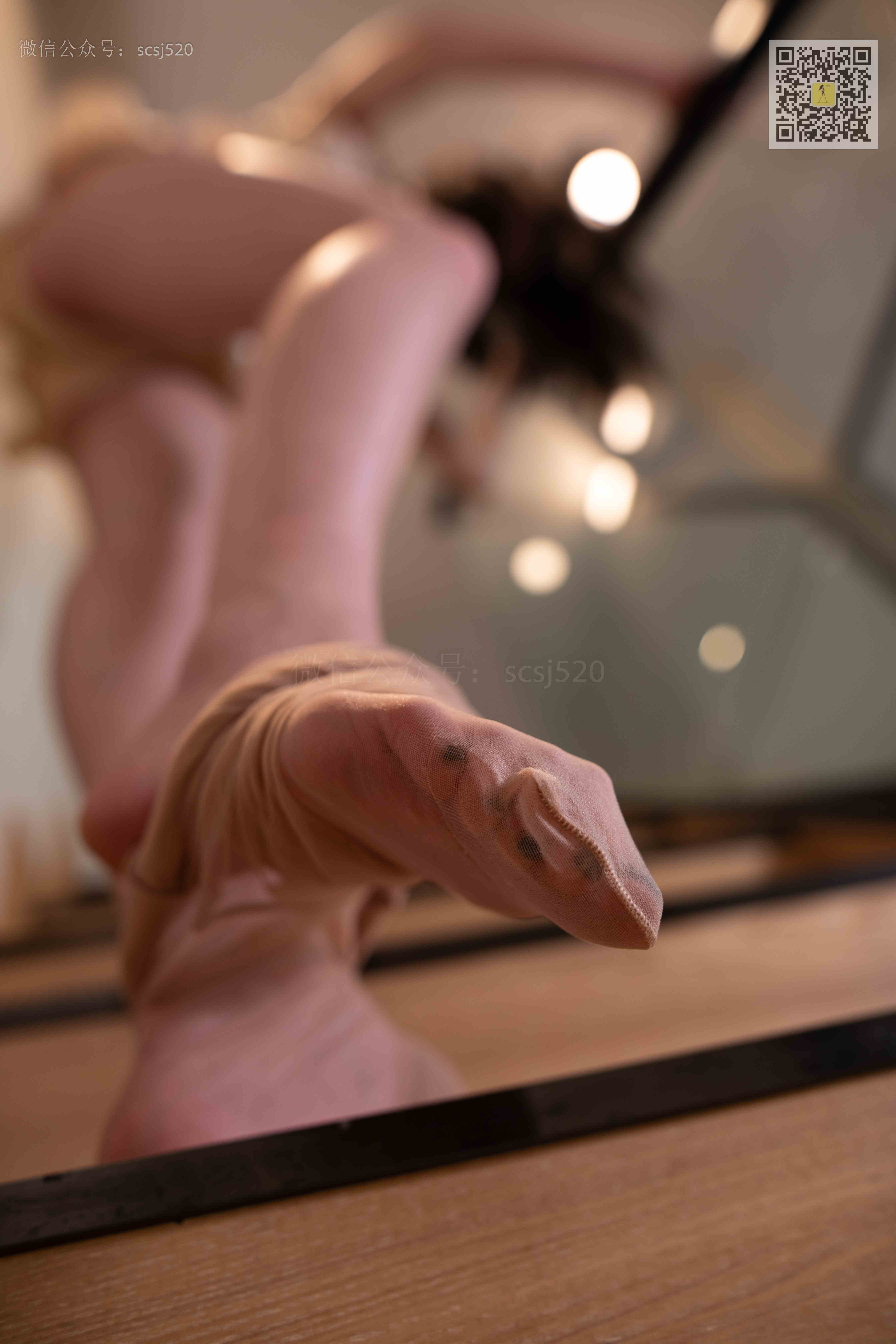 China Beauty Legs and feet 1397