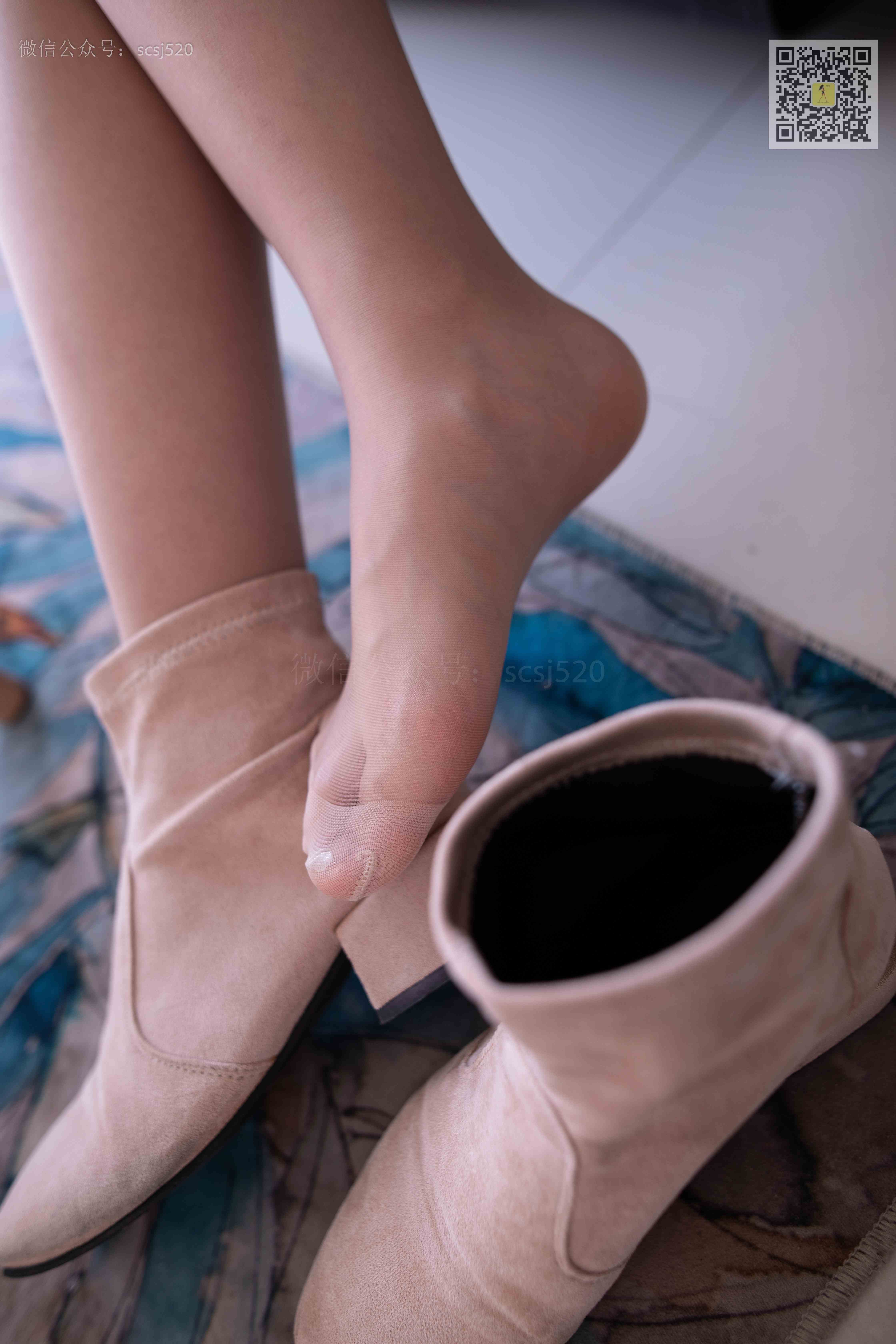 China Beauty Legs and feet 1398