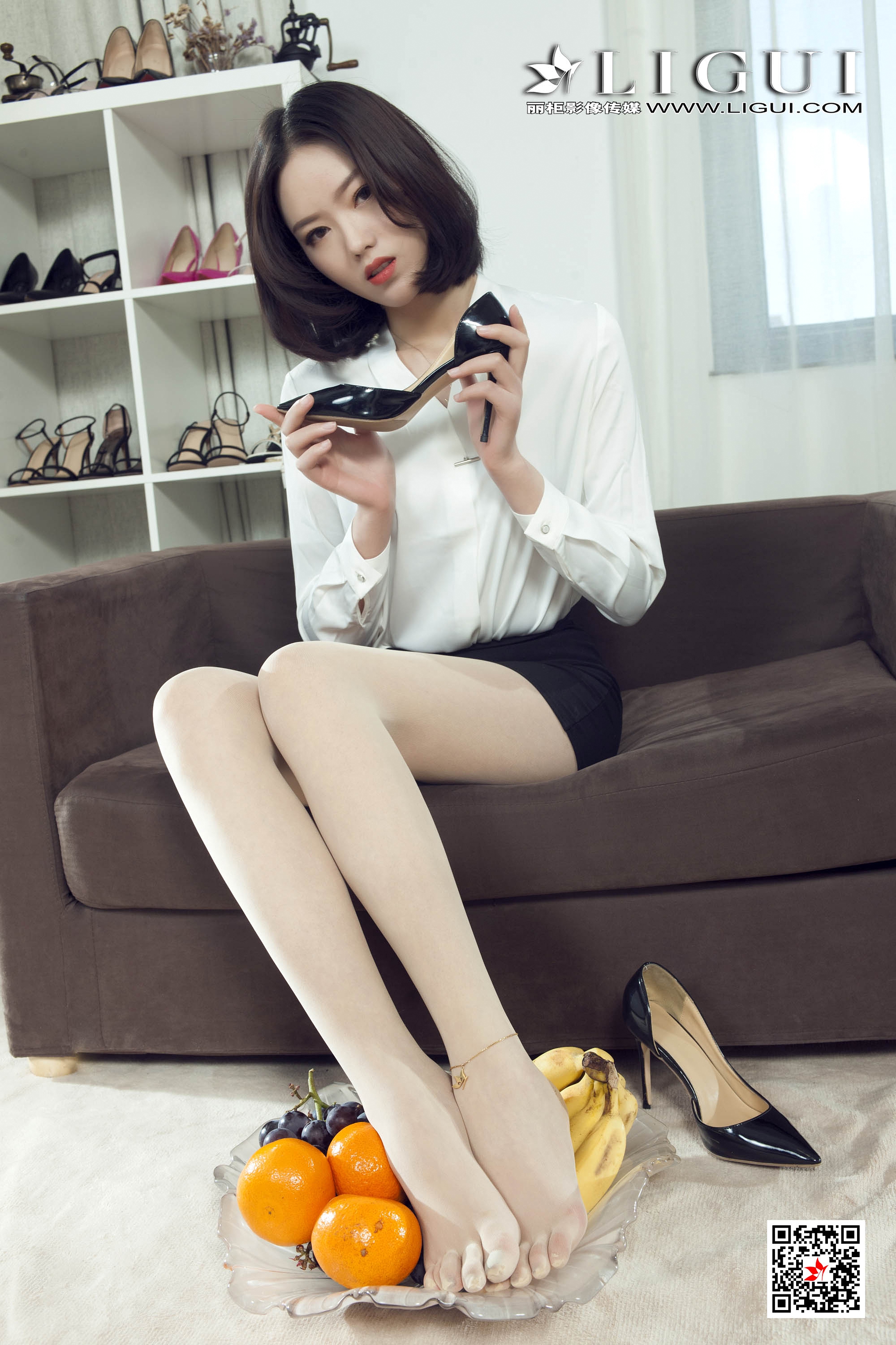 pretty lady dirty feet 131